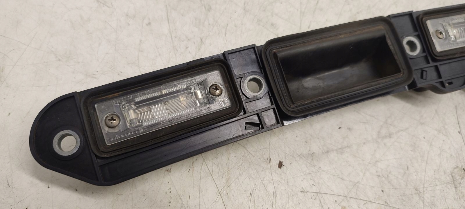 Mikrostyk button handle bonnet VW Touran and LIFT 1,4 TSI