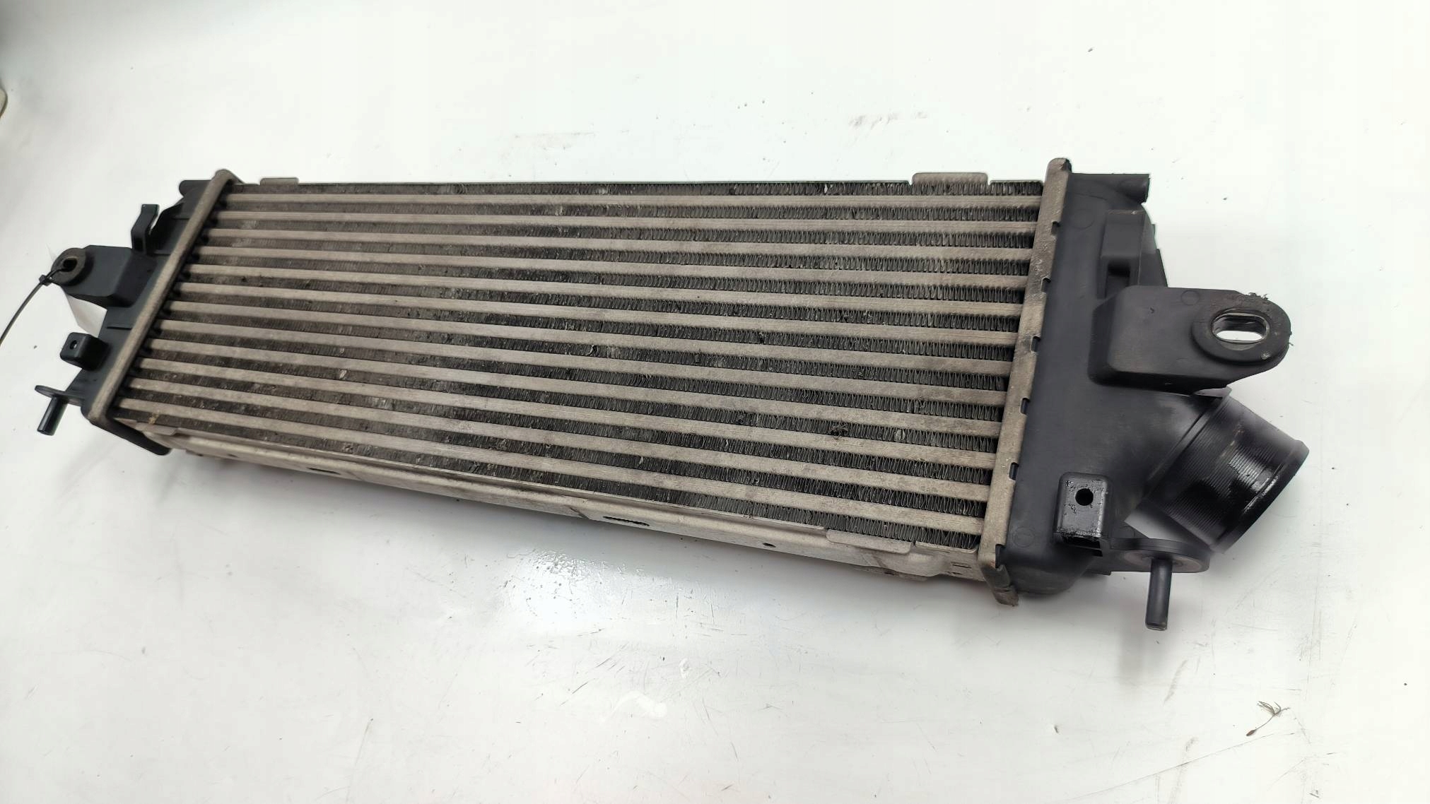 radiator intercooler 8200411160E 2.0 CDTI OPEL VIVARO A LIFT