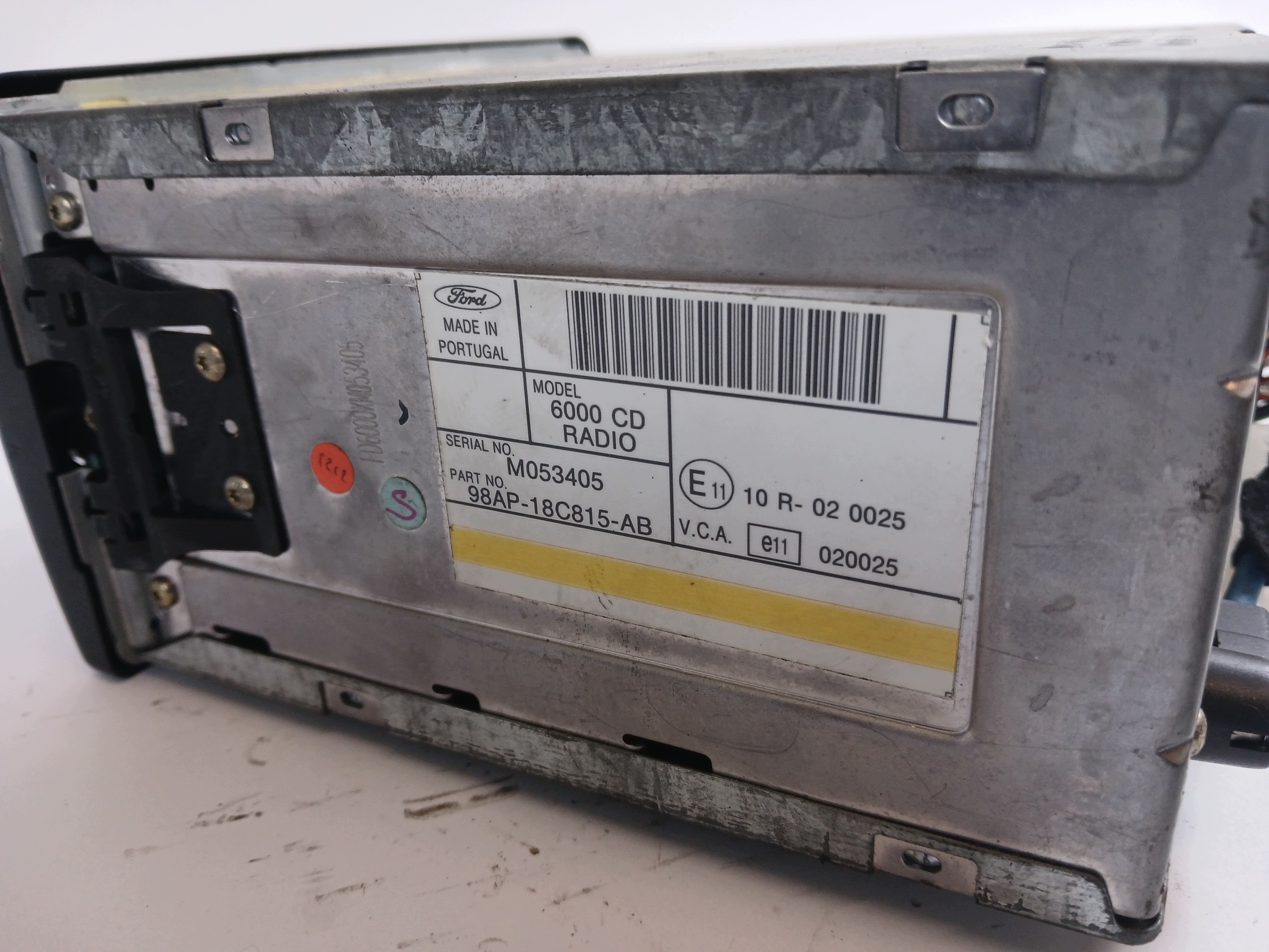 FORD FOCUS MK1 MONDEO MK3 RADIO industrial CD 98AP18C815AB + code 2268