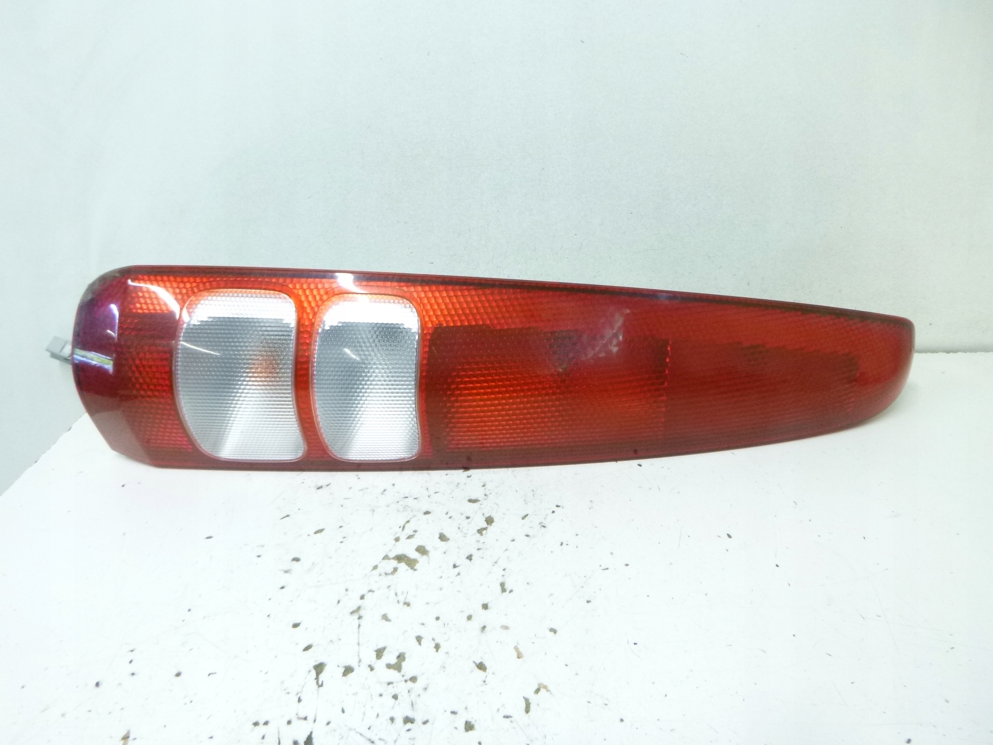 light rear left Honda HRV 2000r.