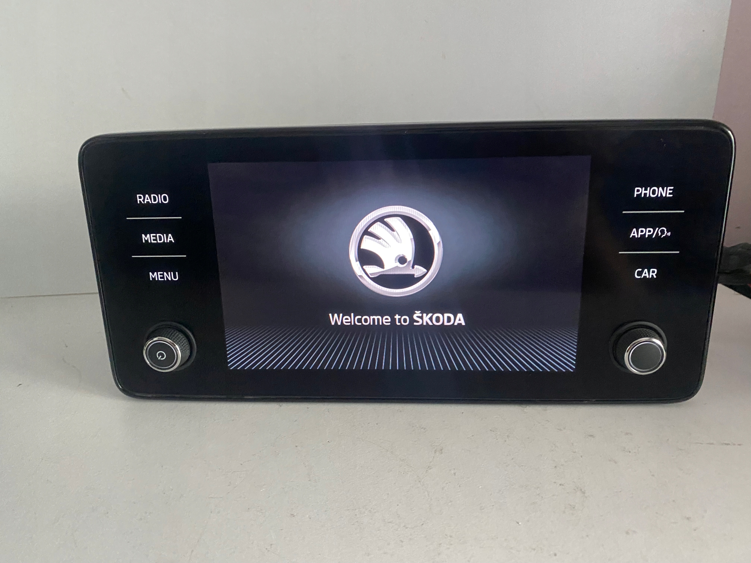 SKODA SCALA KAMIQ РАДІО MIB3E DAB 654035869D