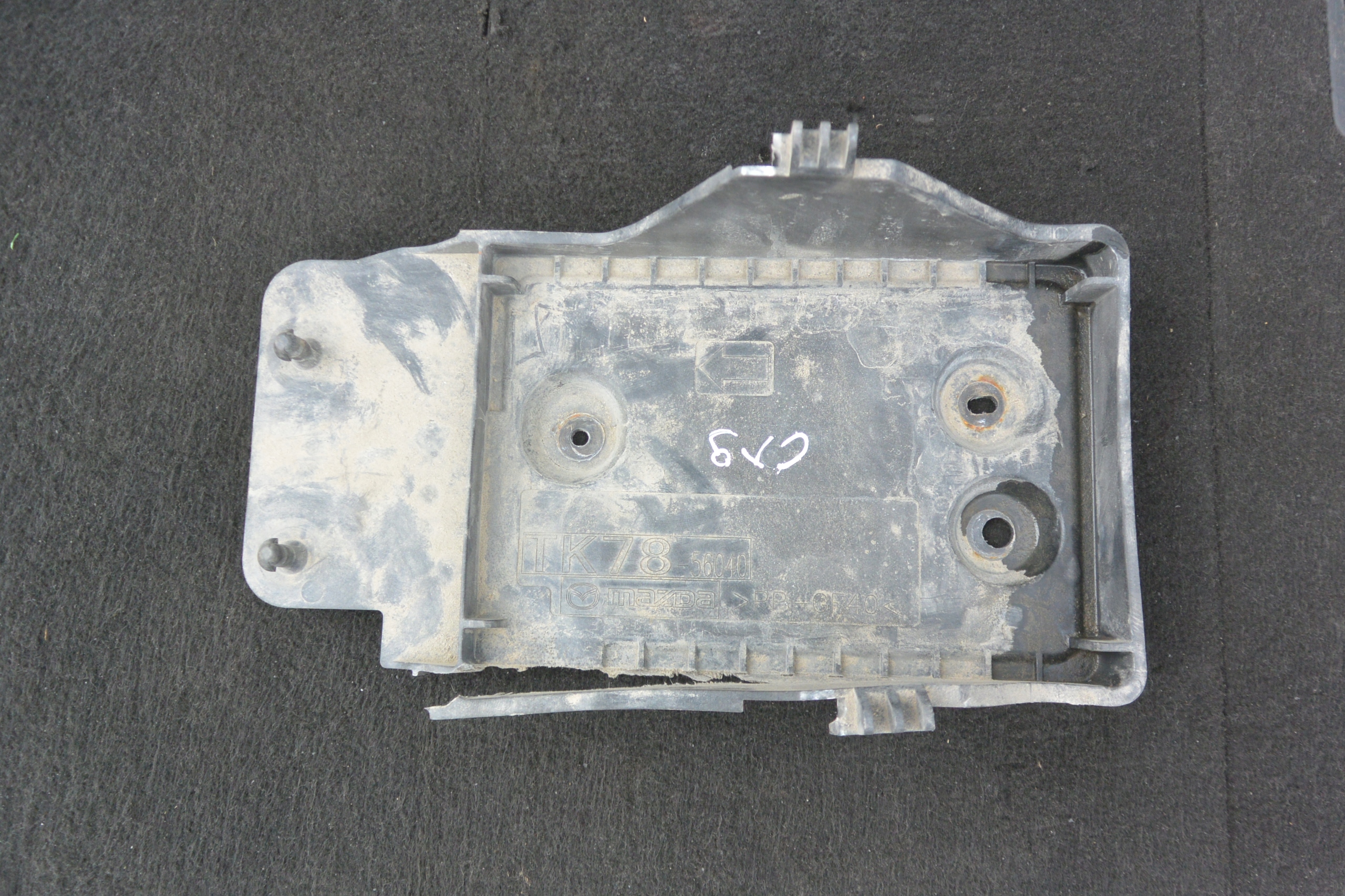 TK78-56040 - ОСНОВАНИЕ БАТАРЕИ 2.5 T MAZDA CX-5 CX-9 2015-