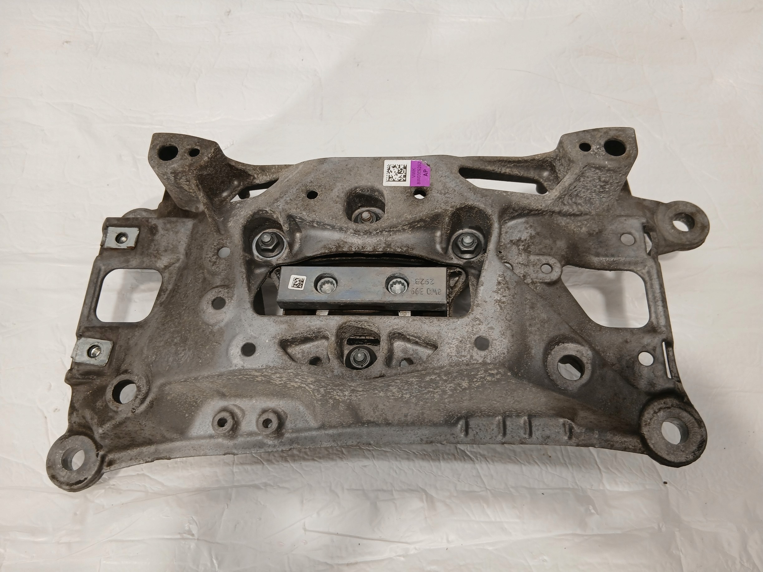 AUDI A4 B9 LIFT Supporto Supporto cambio ingranaggi 8W0399262AP