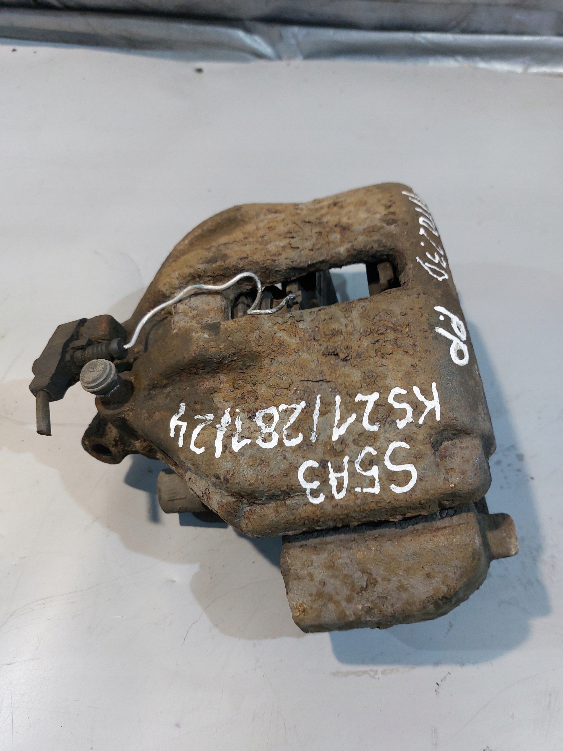 caliper brake right front MERCEDES VITO W638 2.3D