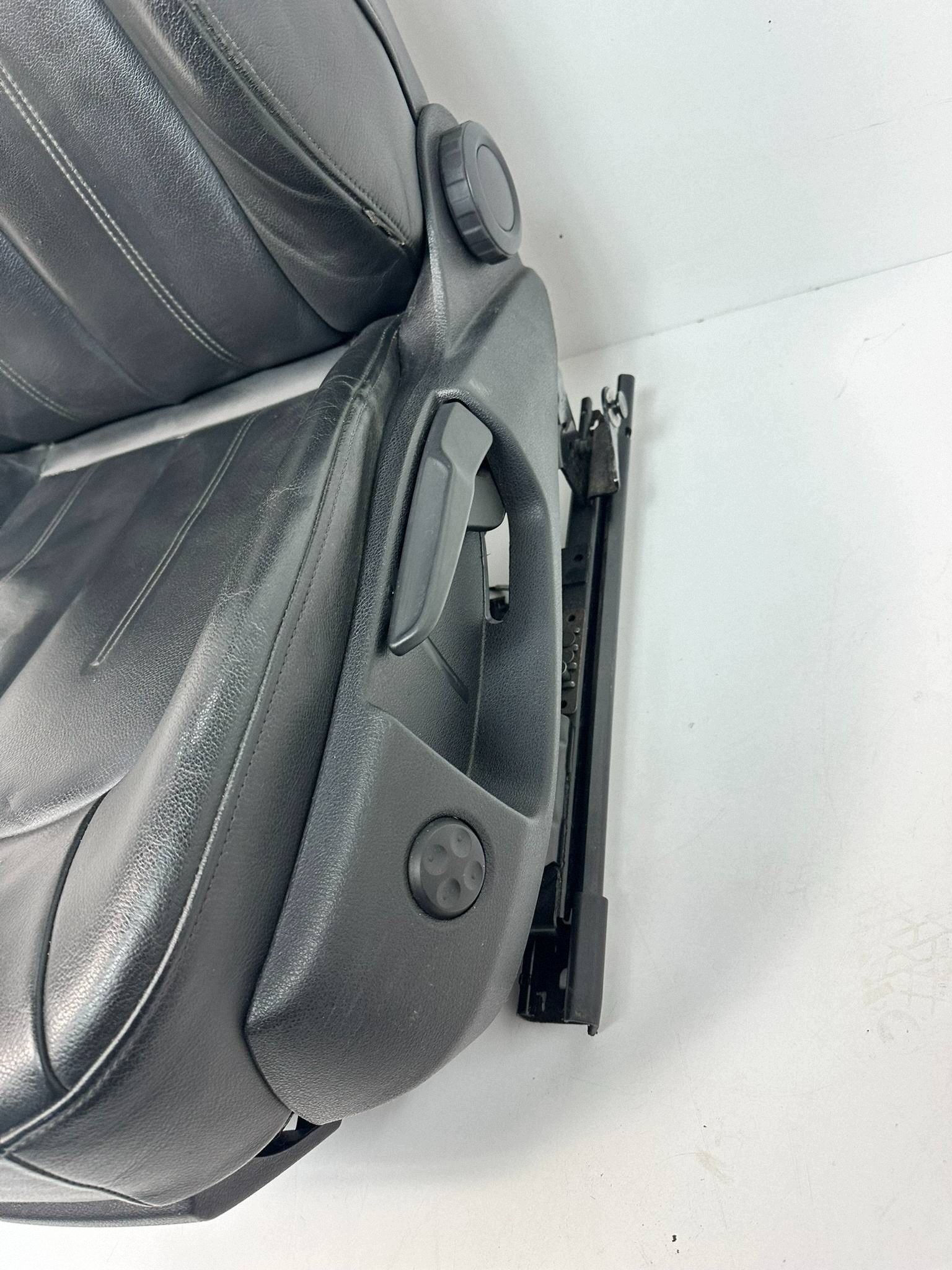 Audi A6 C7 seat left driver´s leather Europa