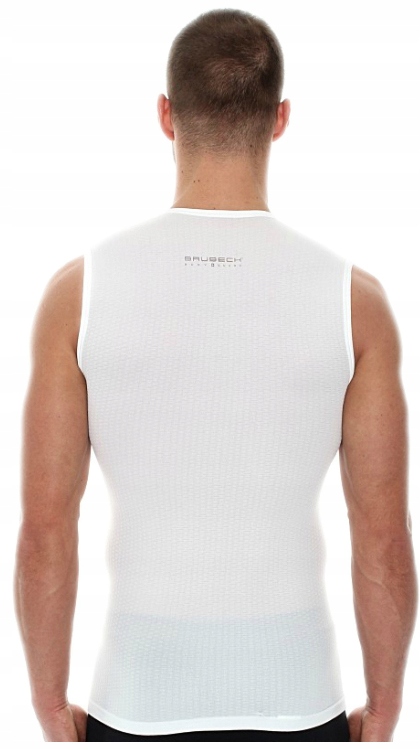 Brubeck dopasowana potówka ODPROWADZAJĄCA pot - S- Model BASE LAYER 3D PRO BEZRĘKAWNIK