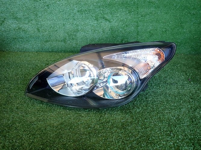 HYUNDAI I30 07-12 reflektor left light left 92101-2R000