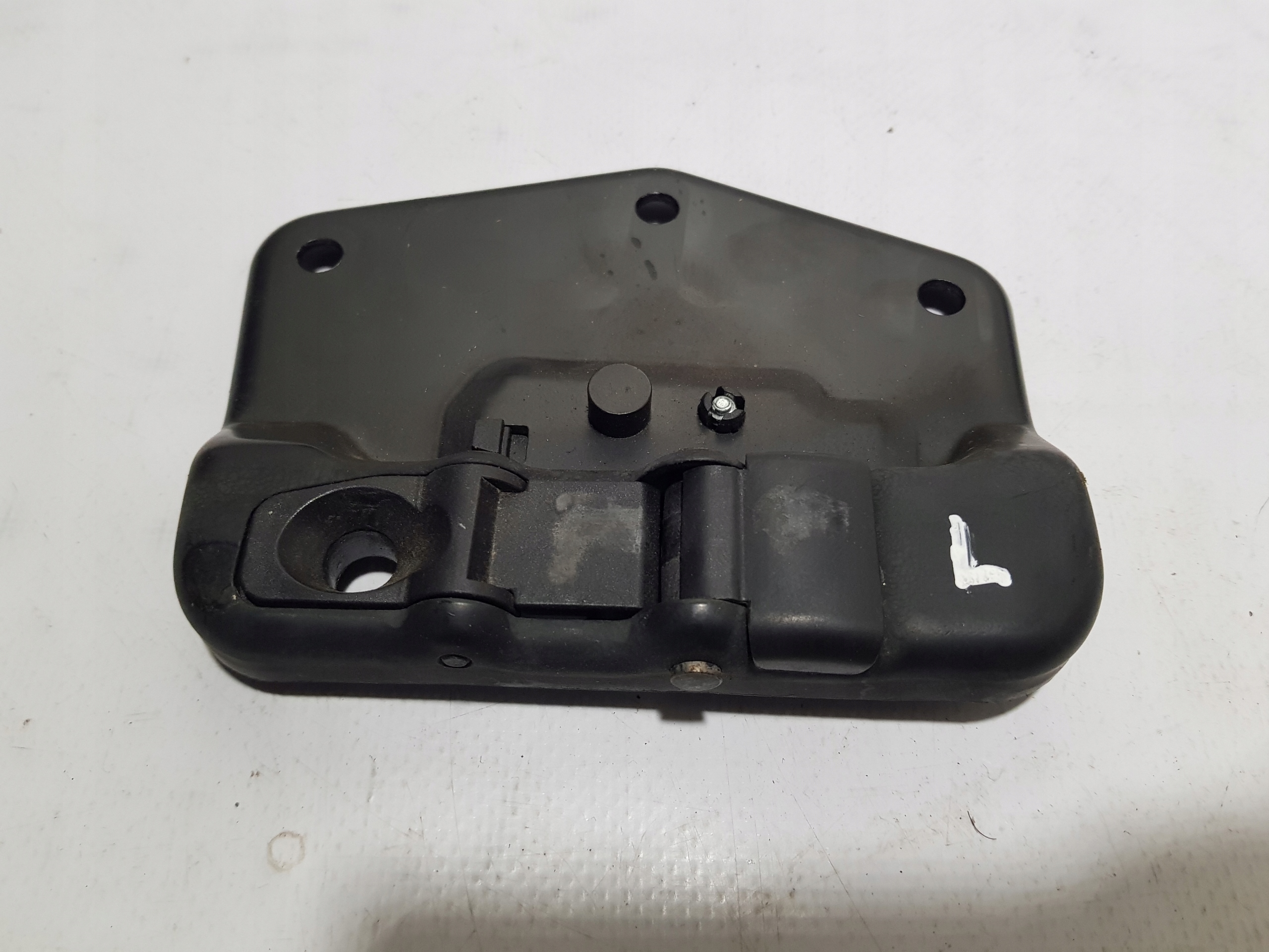 lock RYGIEL roofs left MERCEDES CLK W209 2097700122