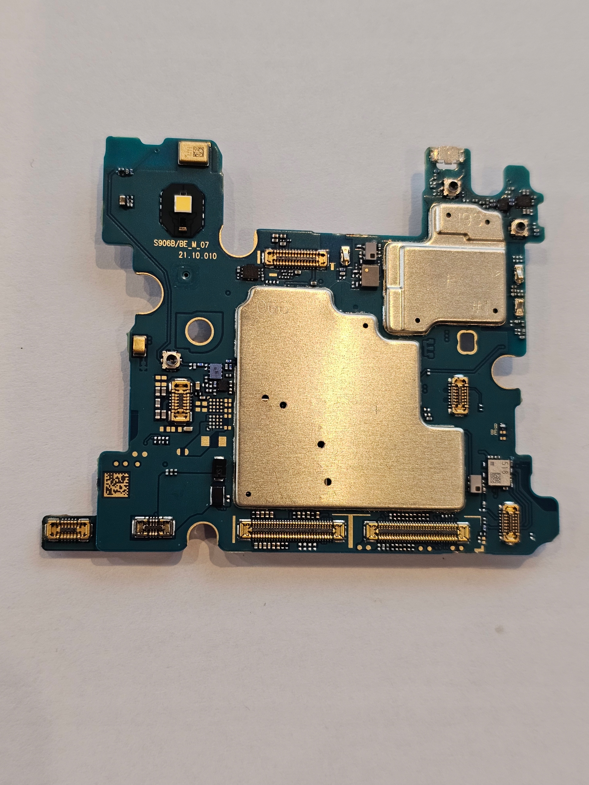 Материнская плата Samsung s22 s906B