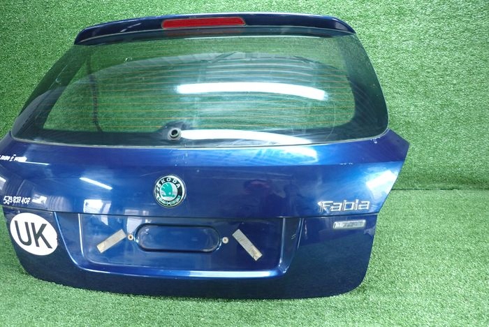 SKODA FABIA II KOMBI boot doors rear part