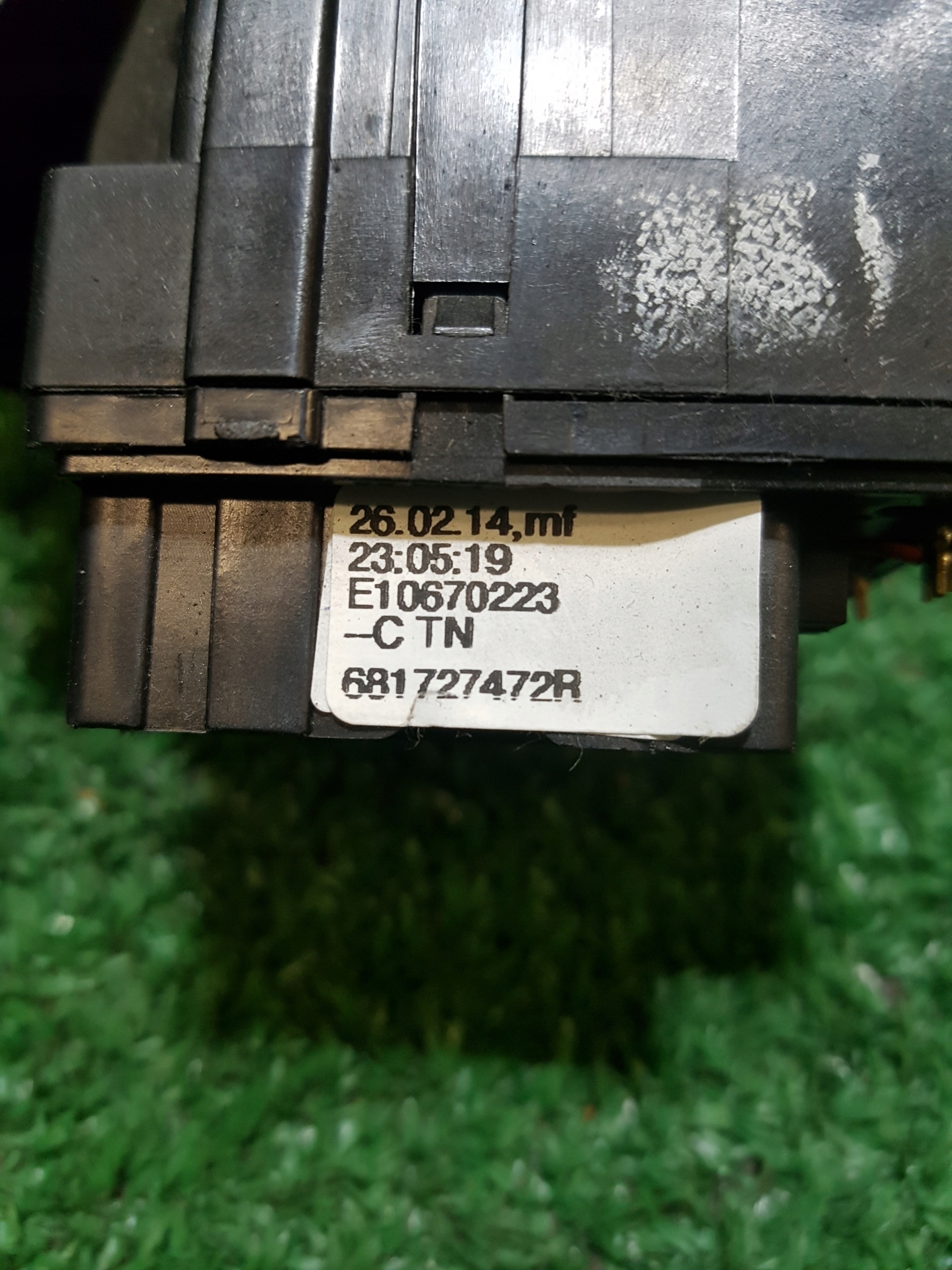 DEVIO TERGICRISTALLO TERGI DACIA SANDERO 2 681727472R