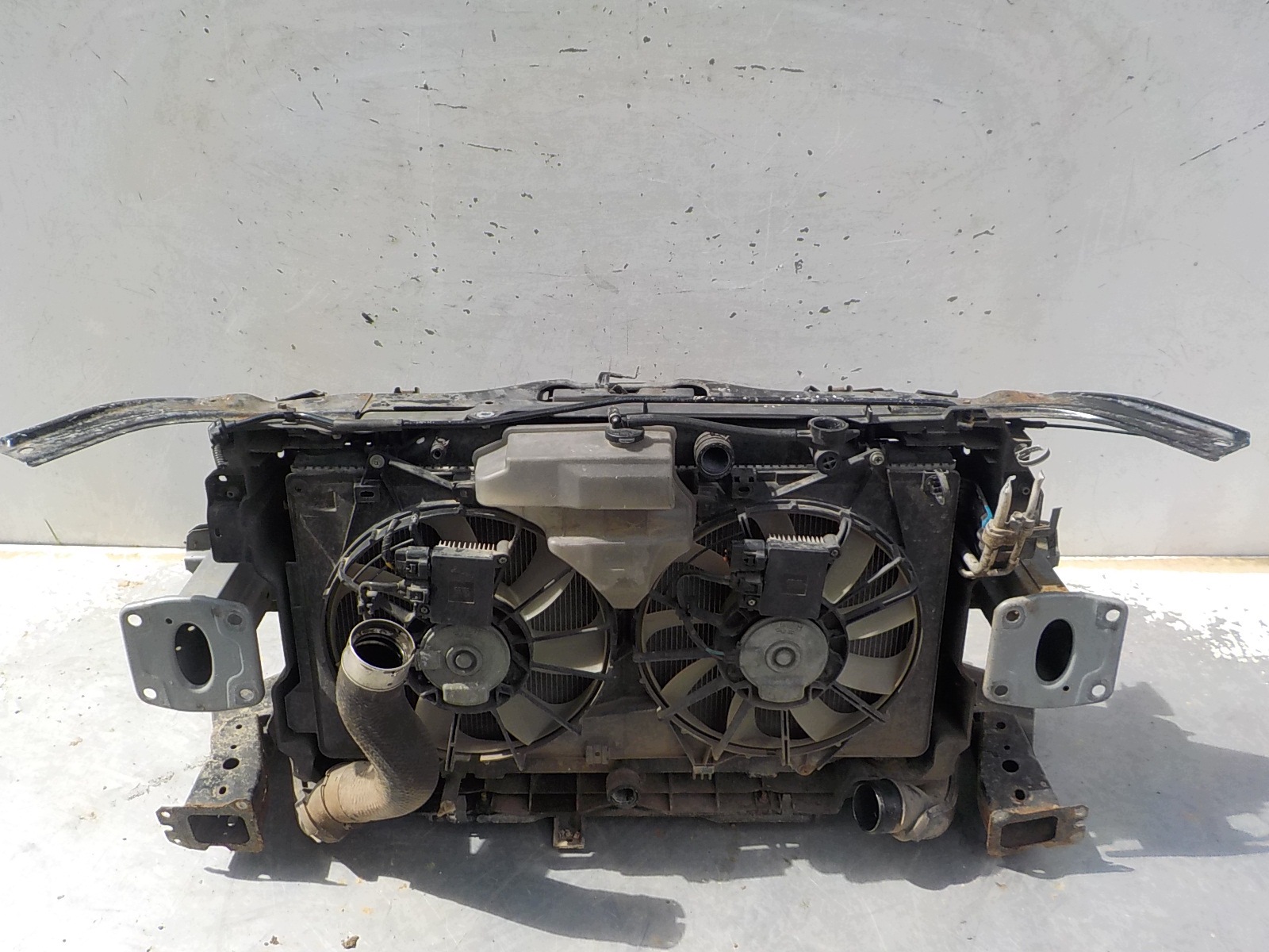 444 MAZDA 6 III GJ 2.2 DIESEL support panel for radiators sider radiator