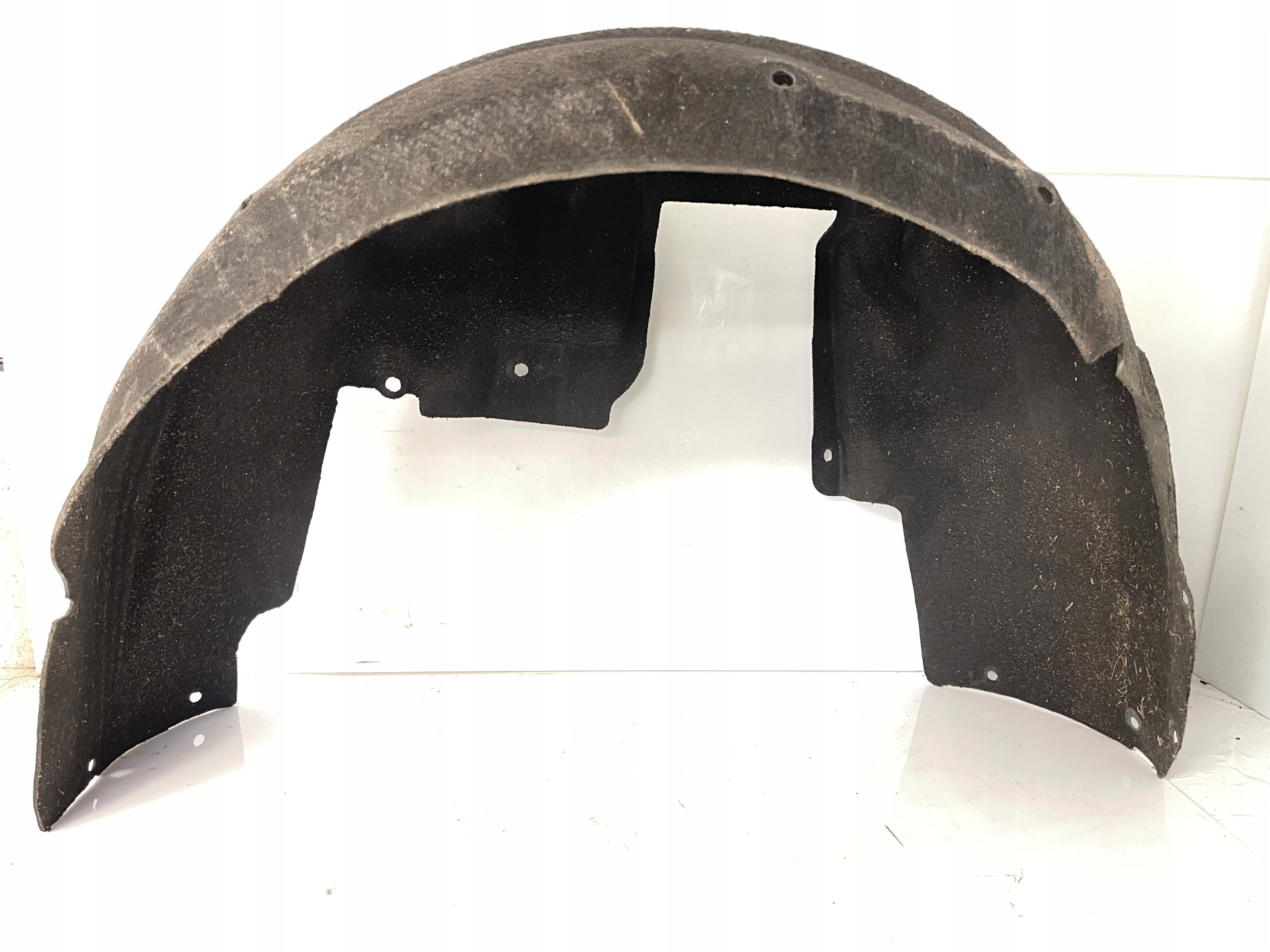BMW 1 F20 mudguard left rear. 7241857