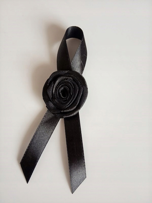 PR19 * Przypinka butonierka na ślub studniówkę Rodzaj przypinka