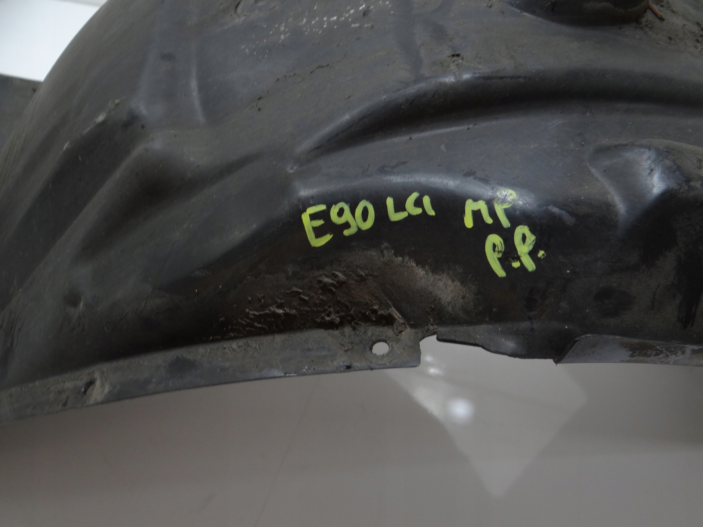 mudguard right front BMW E90 LCI M PAKIET 7059378 (17193236)