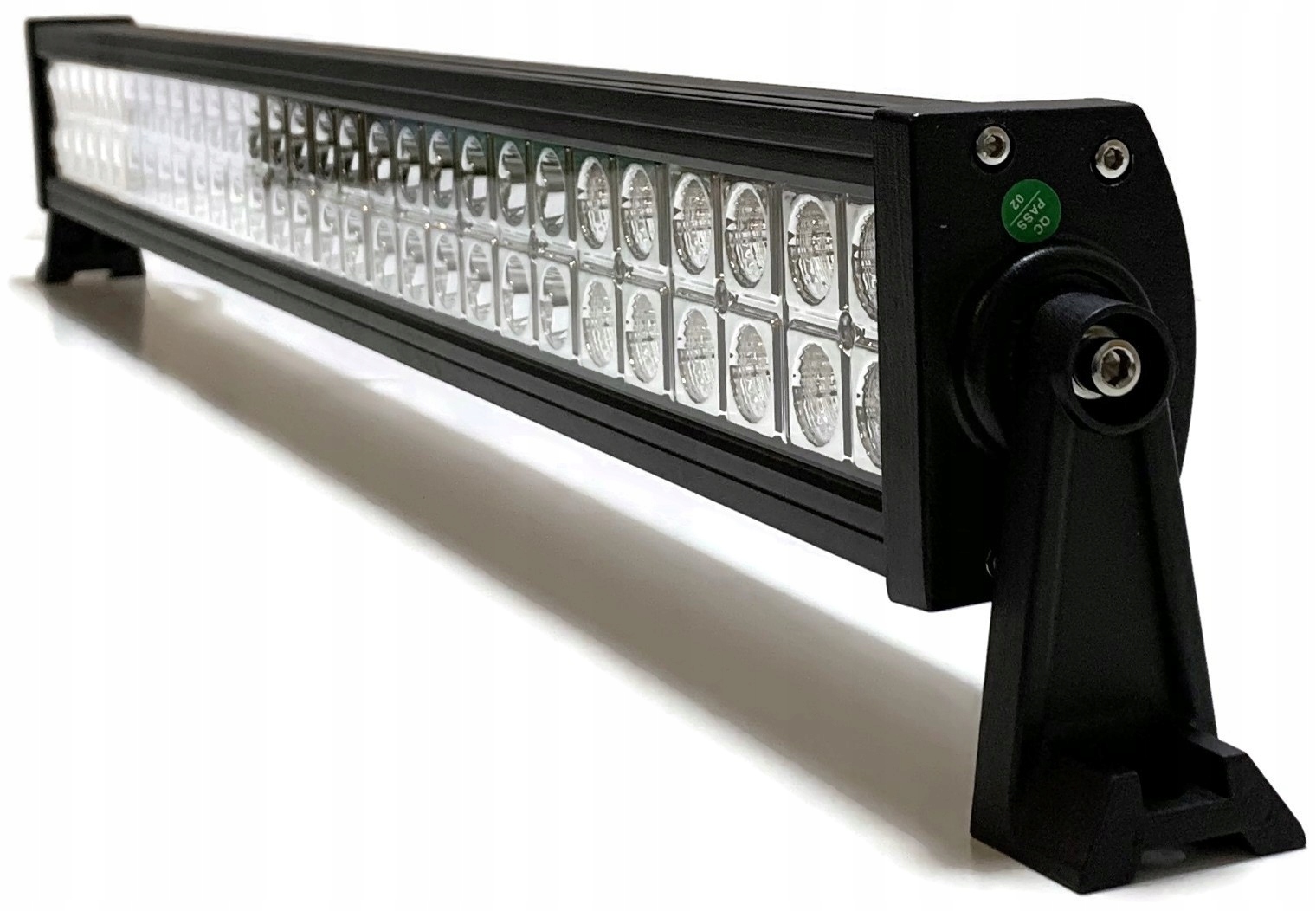LAMPA 60 LED DALEKOSIEZNA LIGHTBAR COMBO 180W 9 32 Voltage 12 V