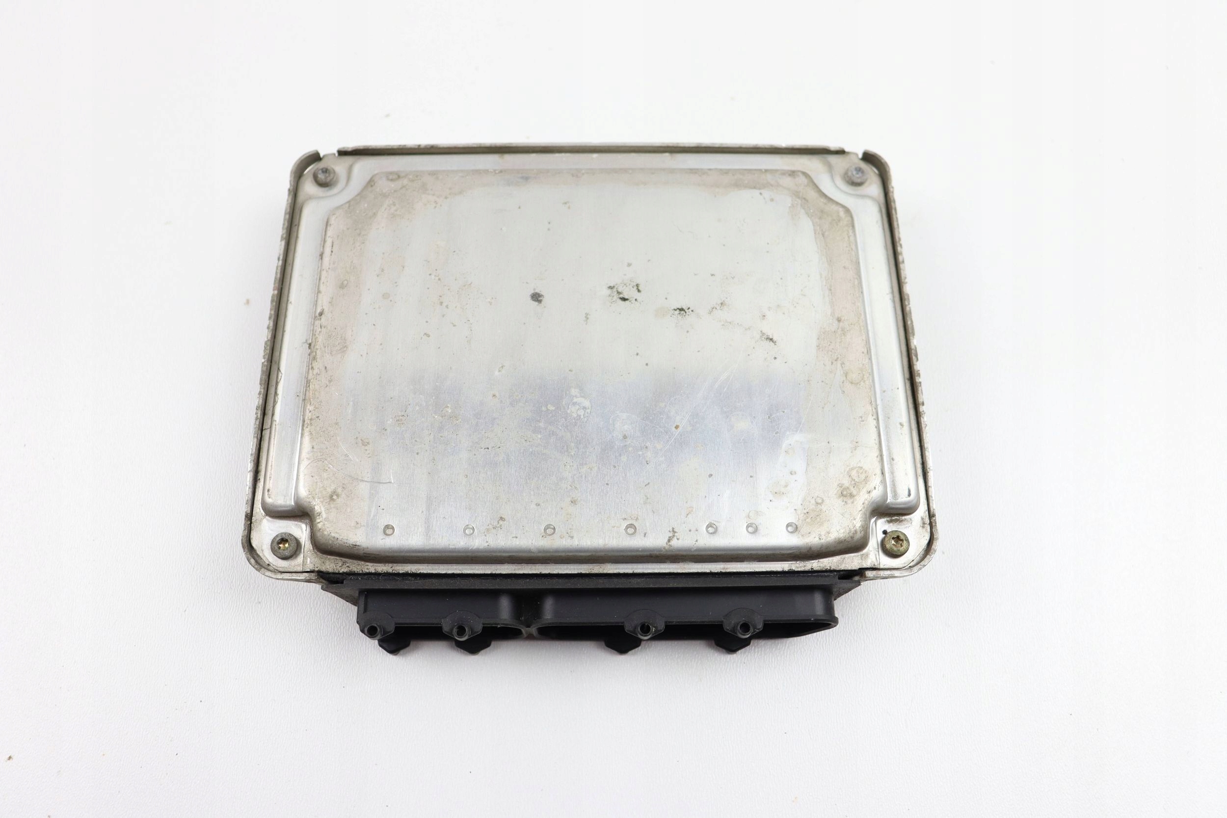 VW POLO III 6N 6N2 computer control unit of the engine 1.4 B 030906032AP 0261206751