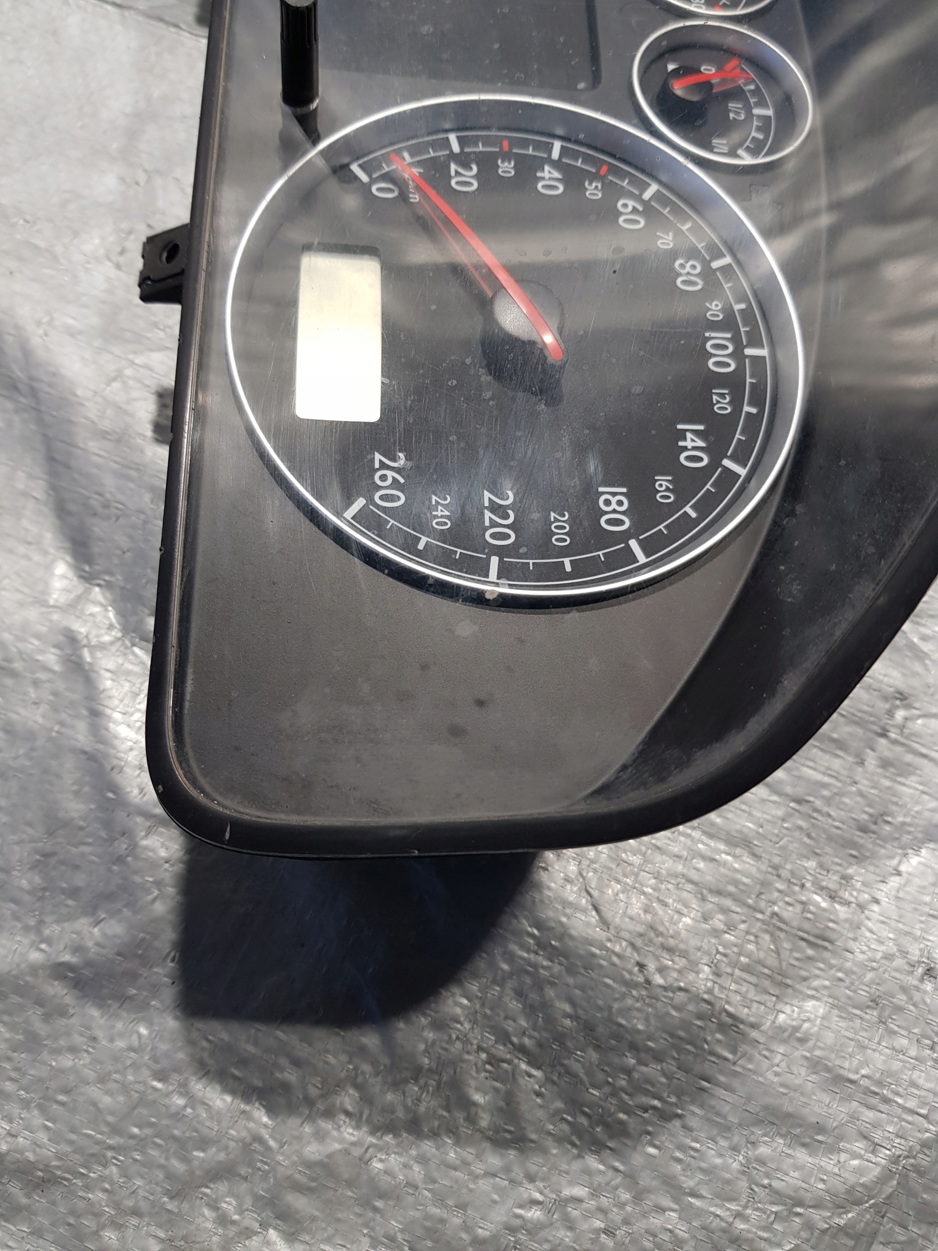 dials VW SHARAN and FL 1.9 TDI 7M3920800D