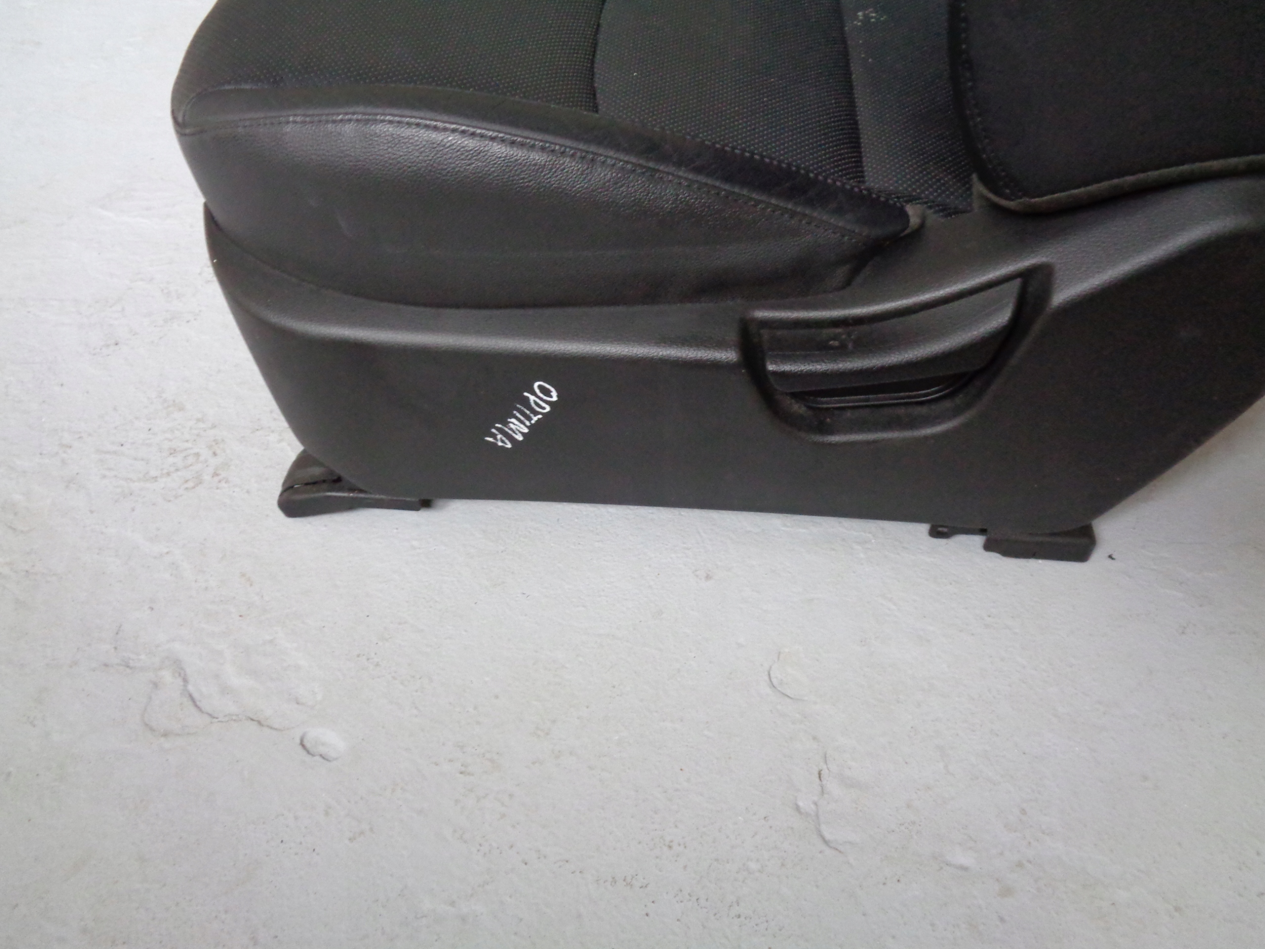 Sitz Leder links UK KIA OPTIMA III LIFT