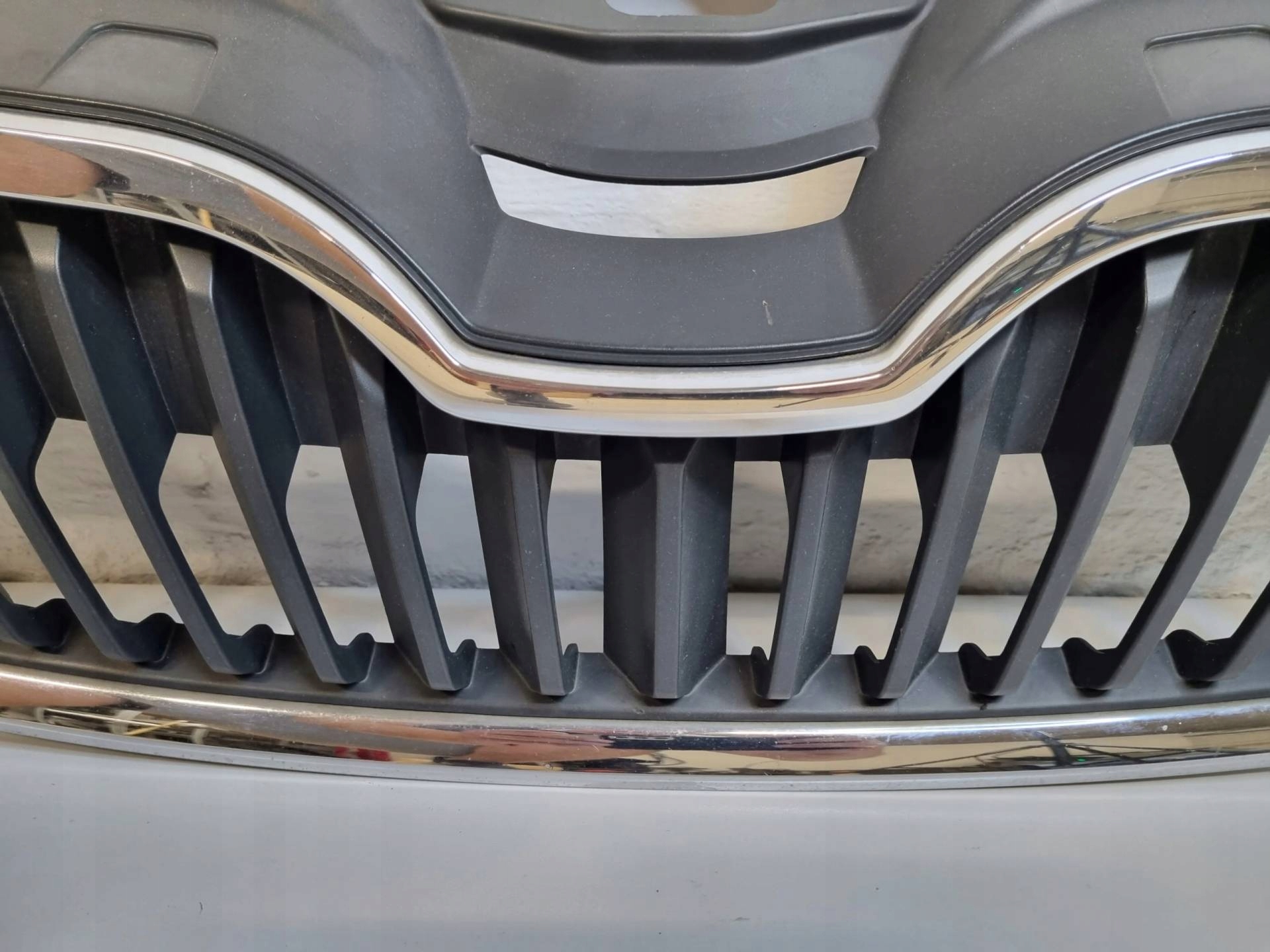 grille radiator Skoda Rapid NH 2013 5JA853668