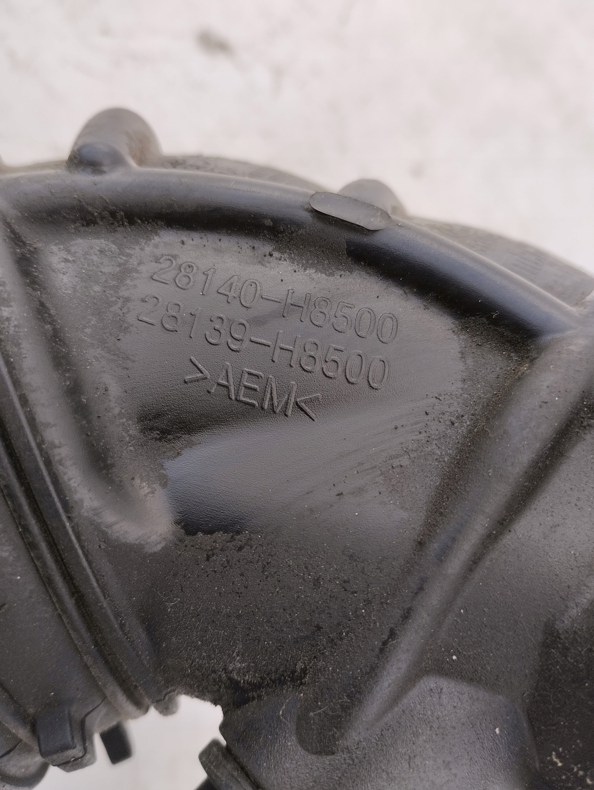 KIA STONIC 1.6 CRDI pipe hose air 28140-H8500