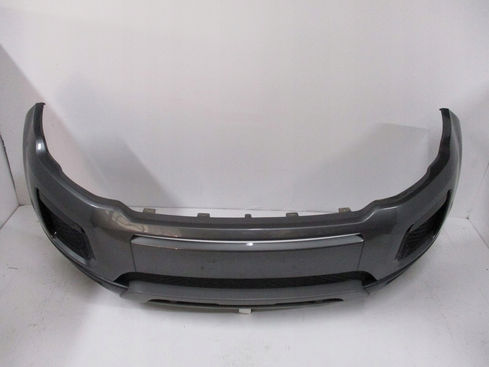 nárazník RANGE ROVER EVOQUE 18R 4X PDC