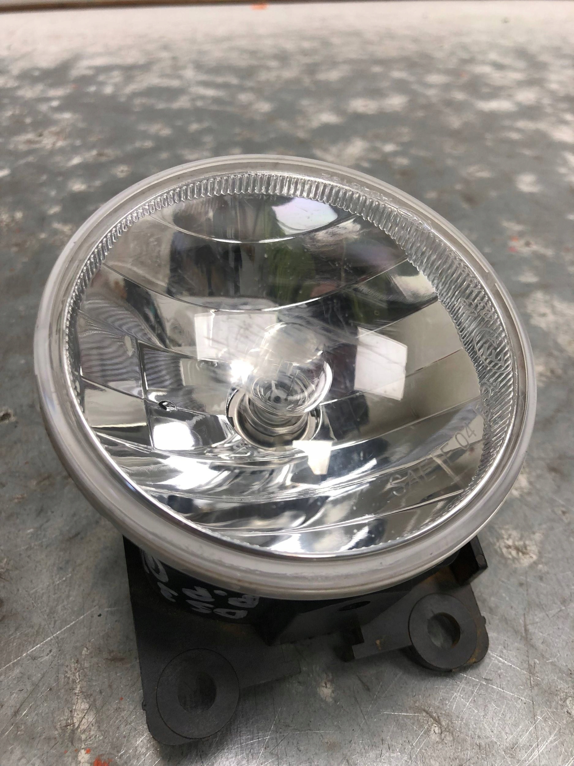 fog light right front CITROEN DS3 9685425280