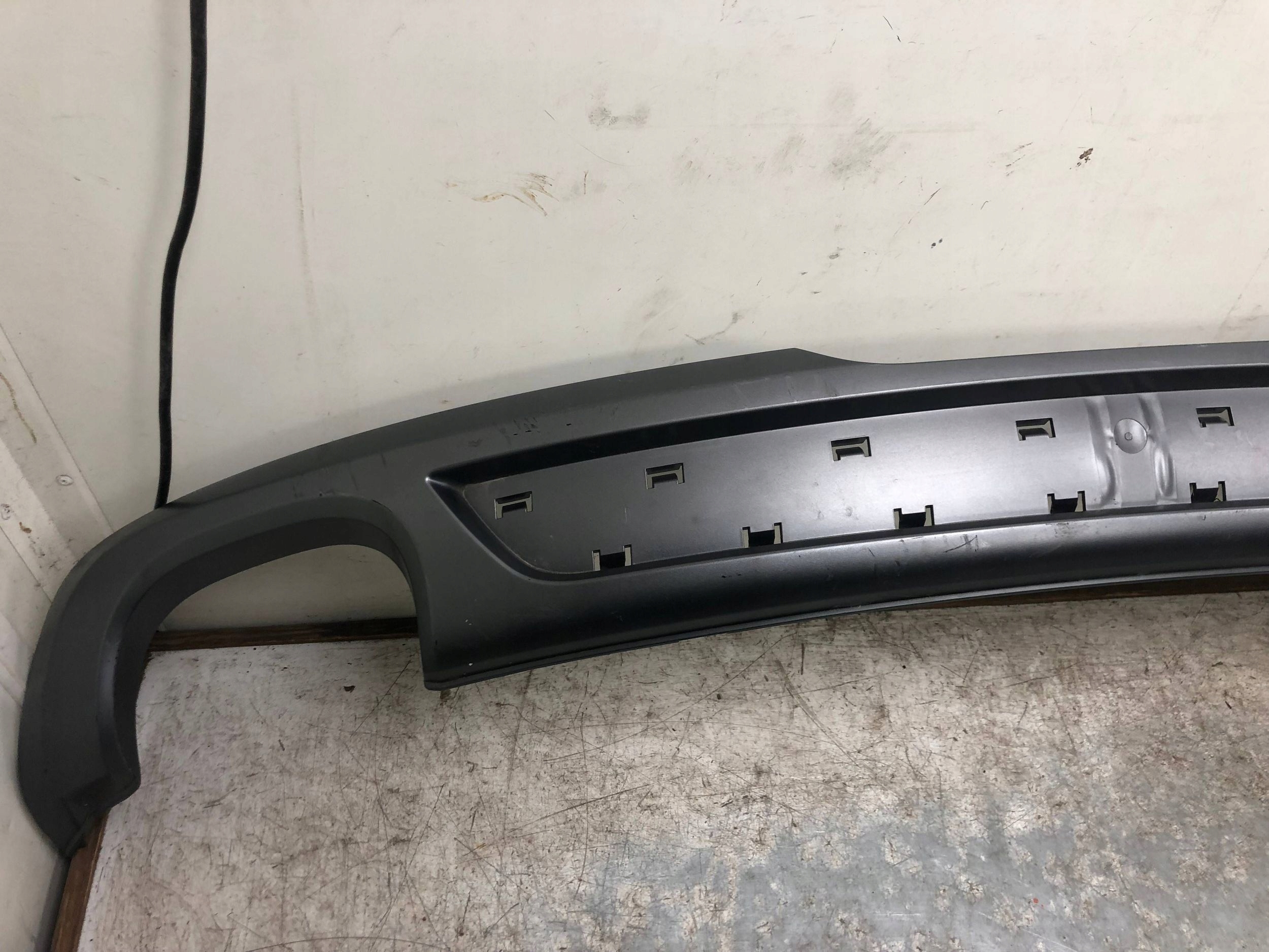 Diffuseur Accessoires Pare choc Arrière S-LINE AUDI TTS 8J0807421S