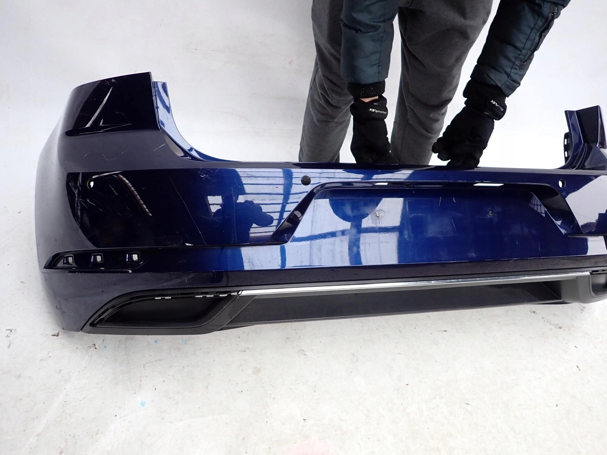 VW GOLF VII 7 HB LIFT 16-20 bumper rear part rear 6XPDC