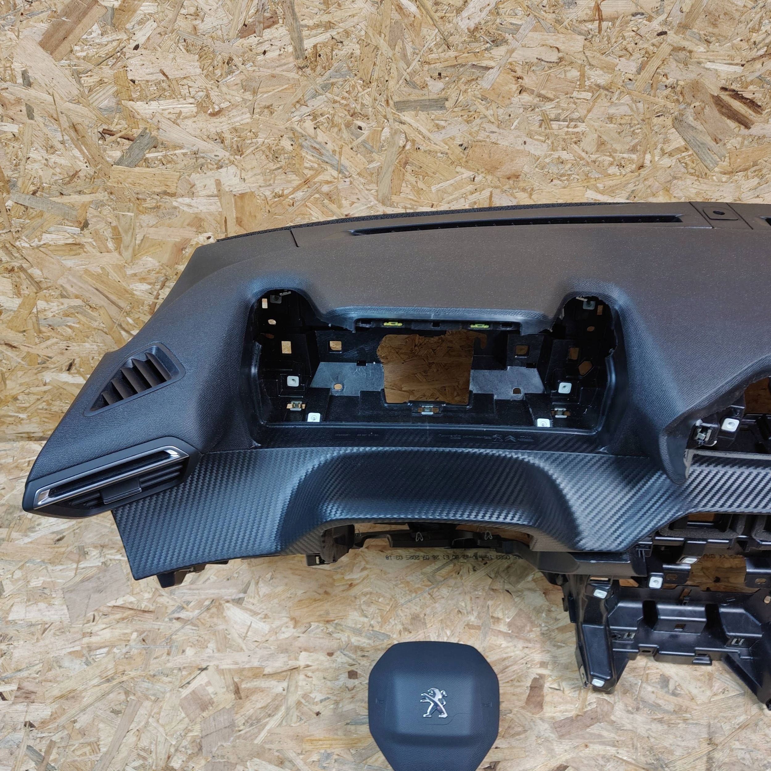dashboard instrument panel Komplet Peugeot 2008 II 208 II