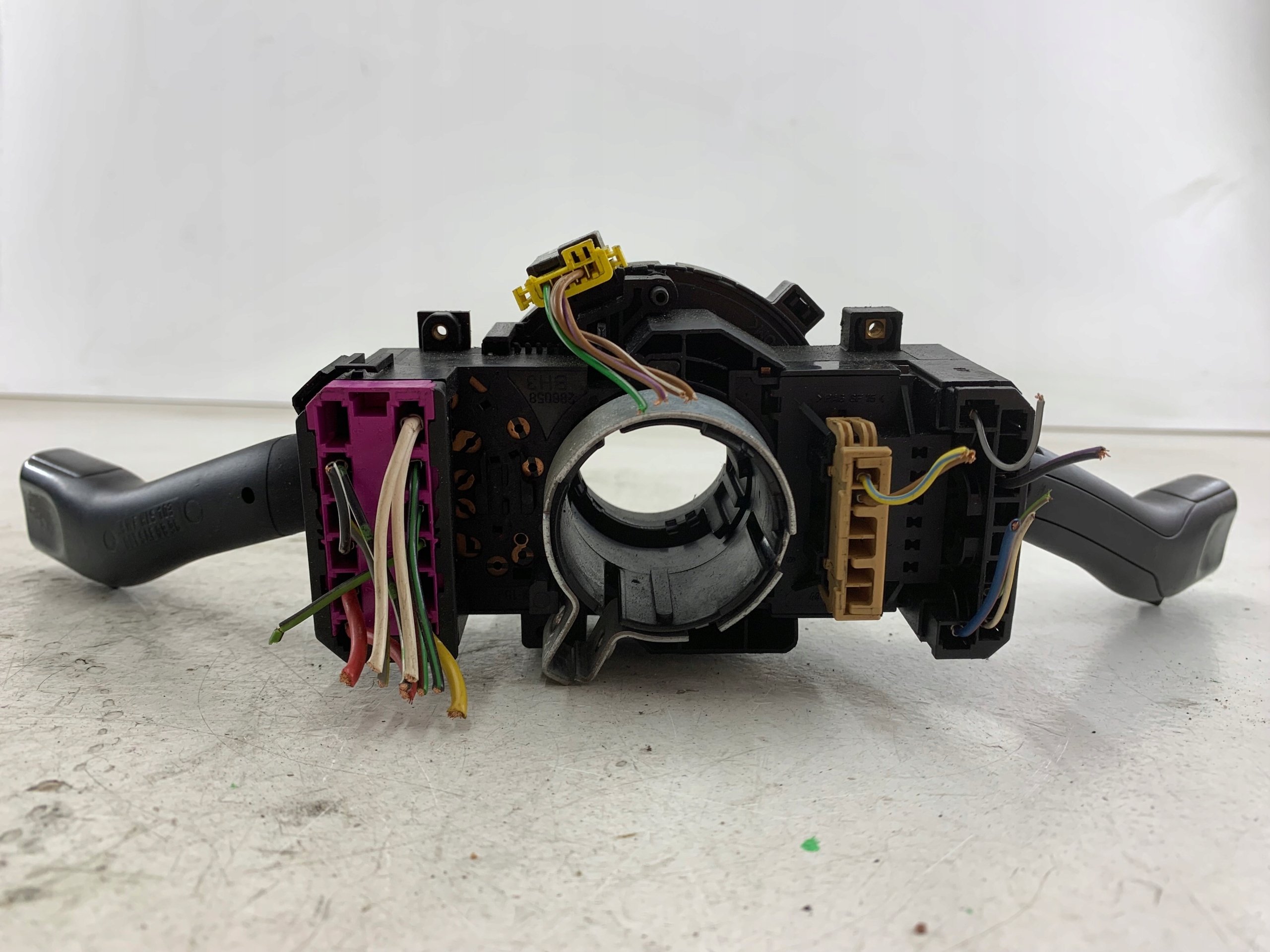 AUDI A3 8L VW GOLF IV commande levier commodo sous volant 8L0953513