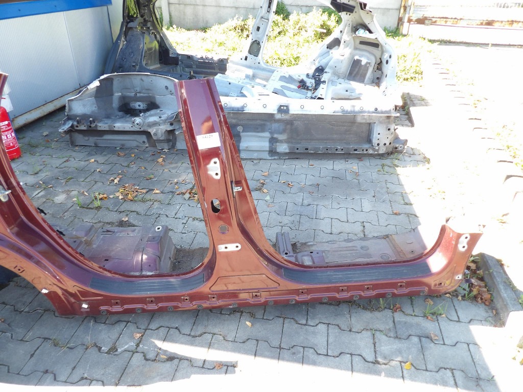 OPEL CROSSLAND X threshold right Z50W