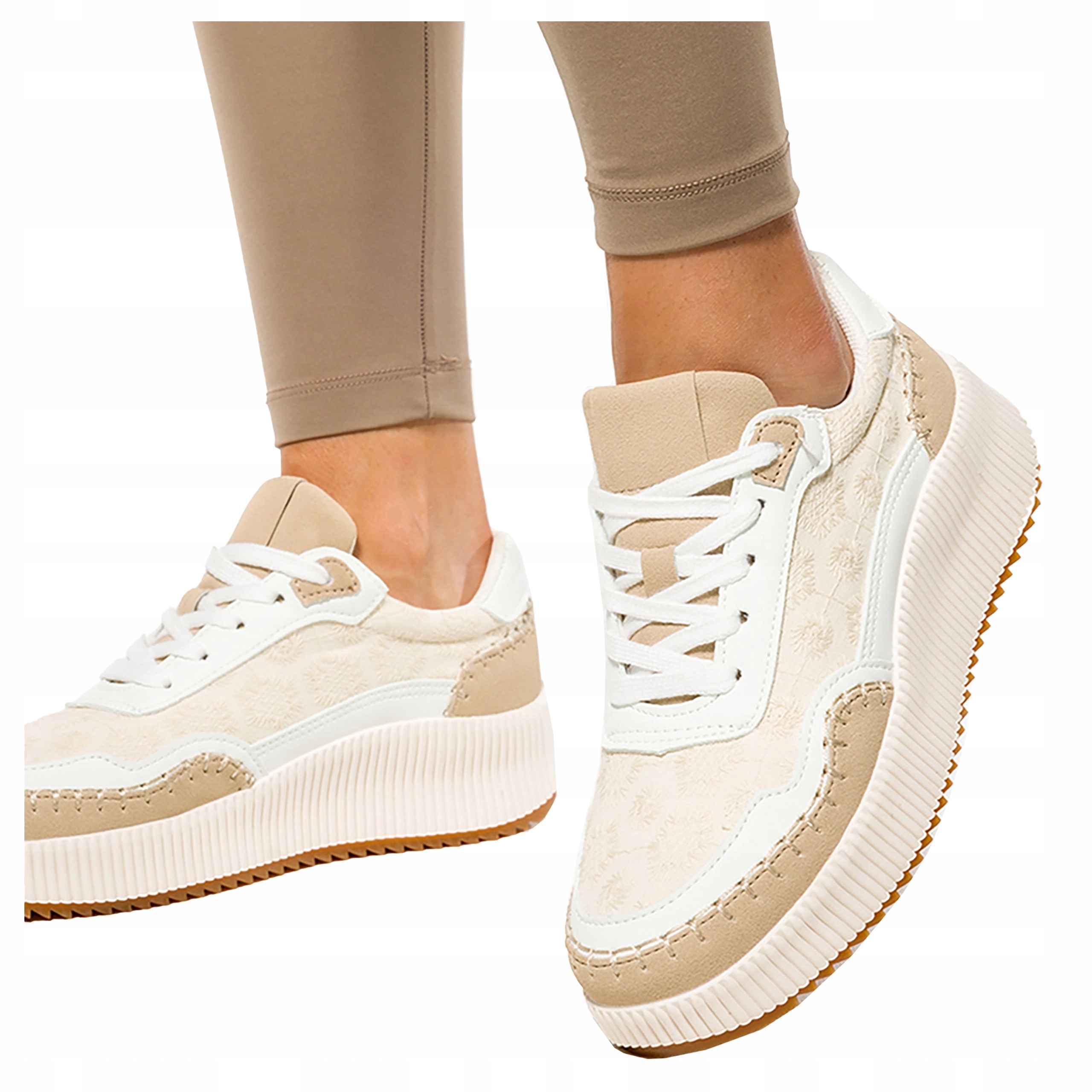 Dámské béžové tenisky na Platformě Sportovní obuv se šněrováním, velikost 36