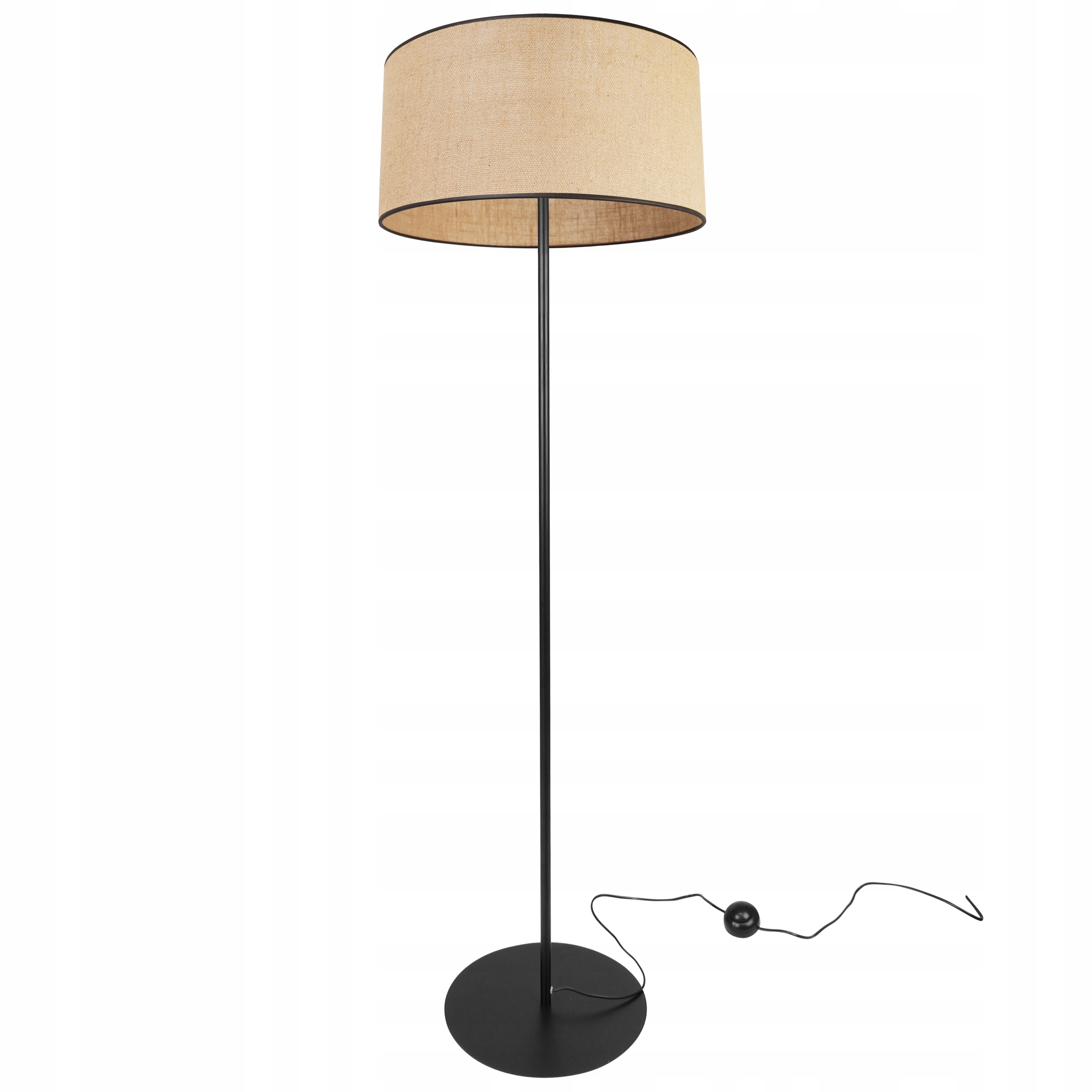 Podlahová lampa s ratanovým tienidlom Juta v štýle Boho obývacia izba pri pohovke