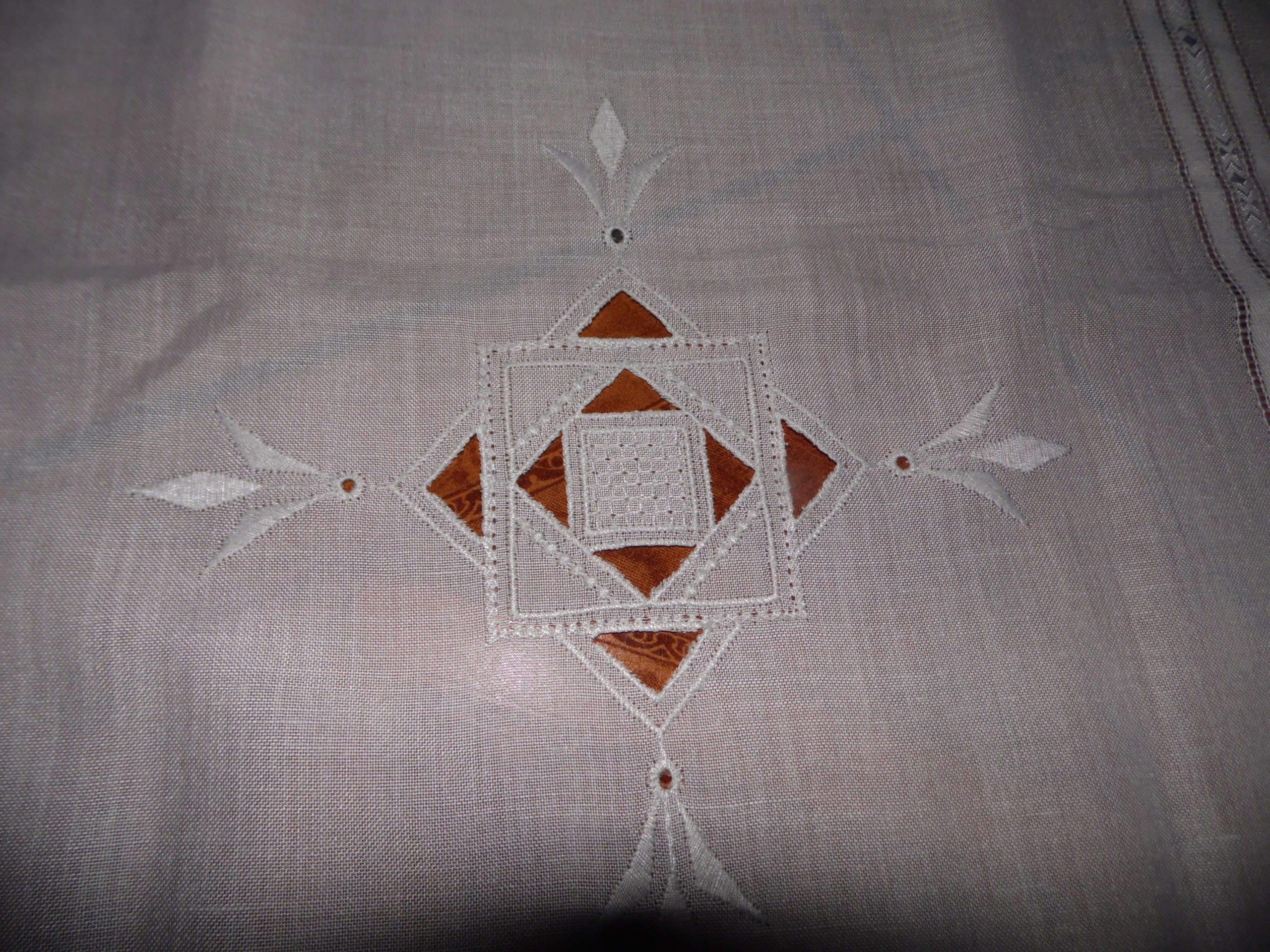 Komplet paneli do okna z haftem