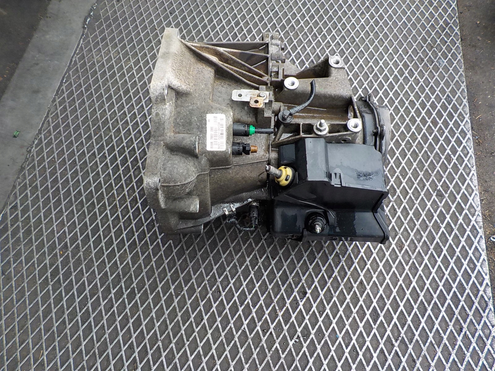 FORD FOCUS III 1.6 16V B Getriebe BV6R7002DBE