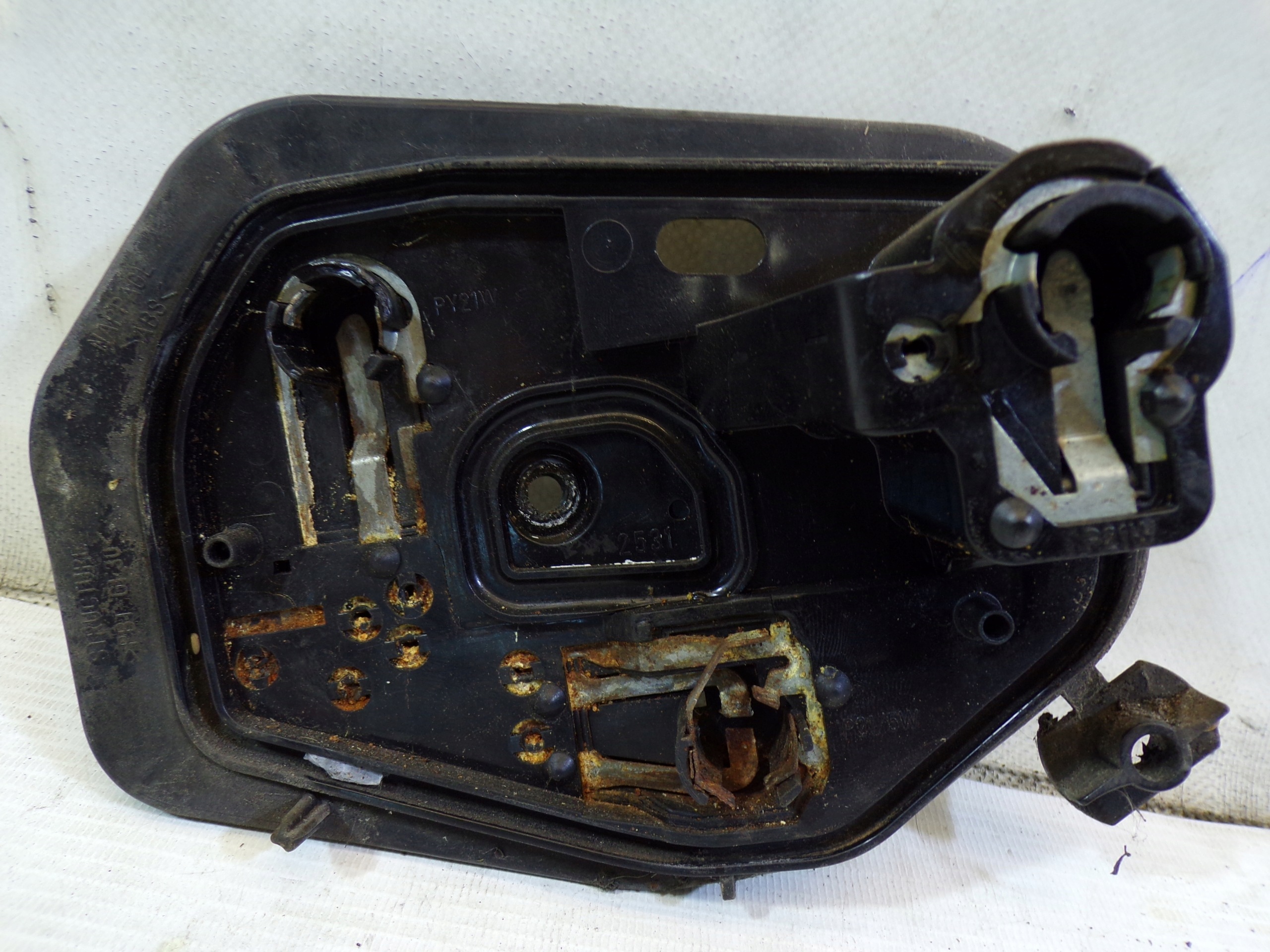 scheinwerfereinsatz hinten links links PEUGEOT 206 (1)