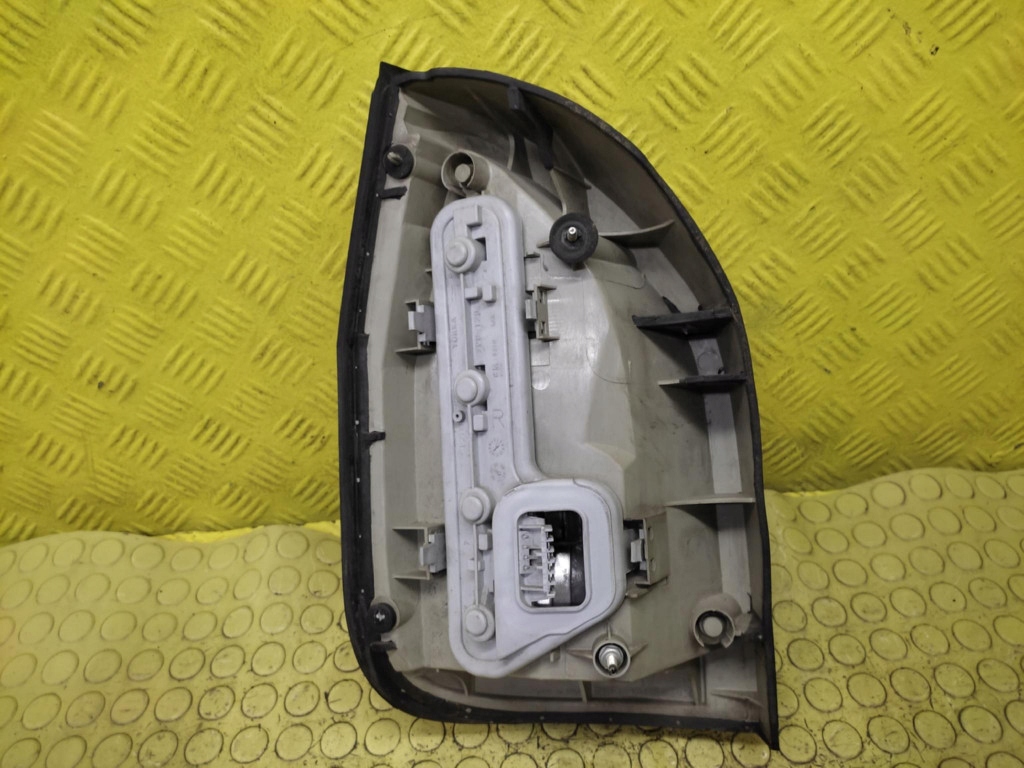 OPEL ZAFIRA A light right rear part 62281