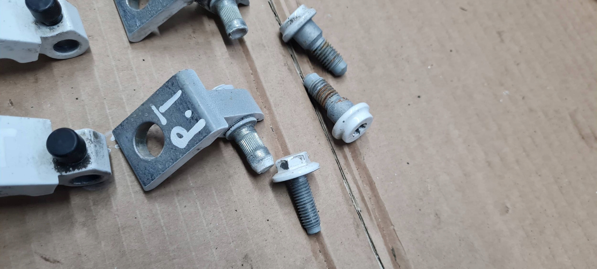 A7 4G S7 hinge hinges door right right rear part rear. KOMPLET LY9C