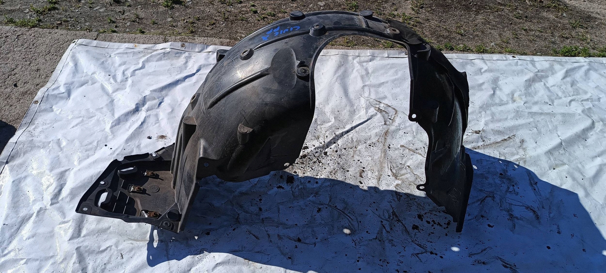 HONDA CIVIC X 17- HB mudguard right front front right