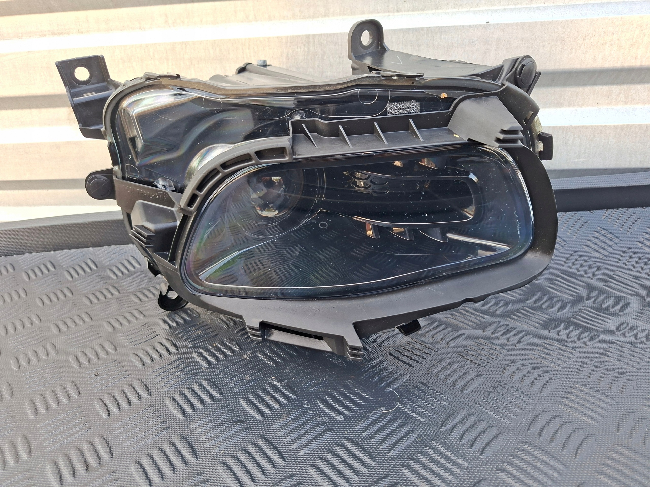 light front right front right XENON KOMPL UK ANGLIK JEEP CHEROKEE V KL