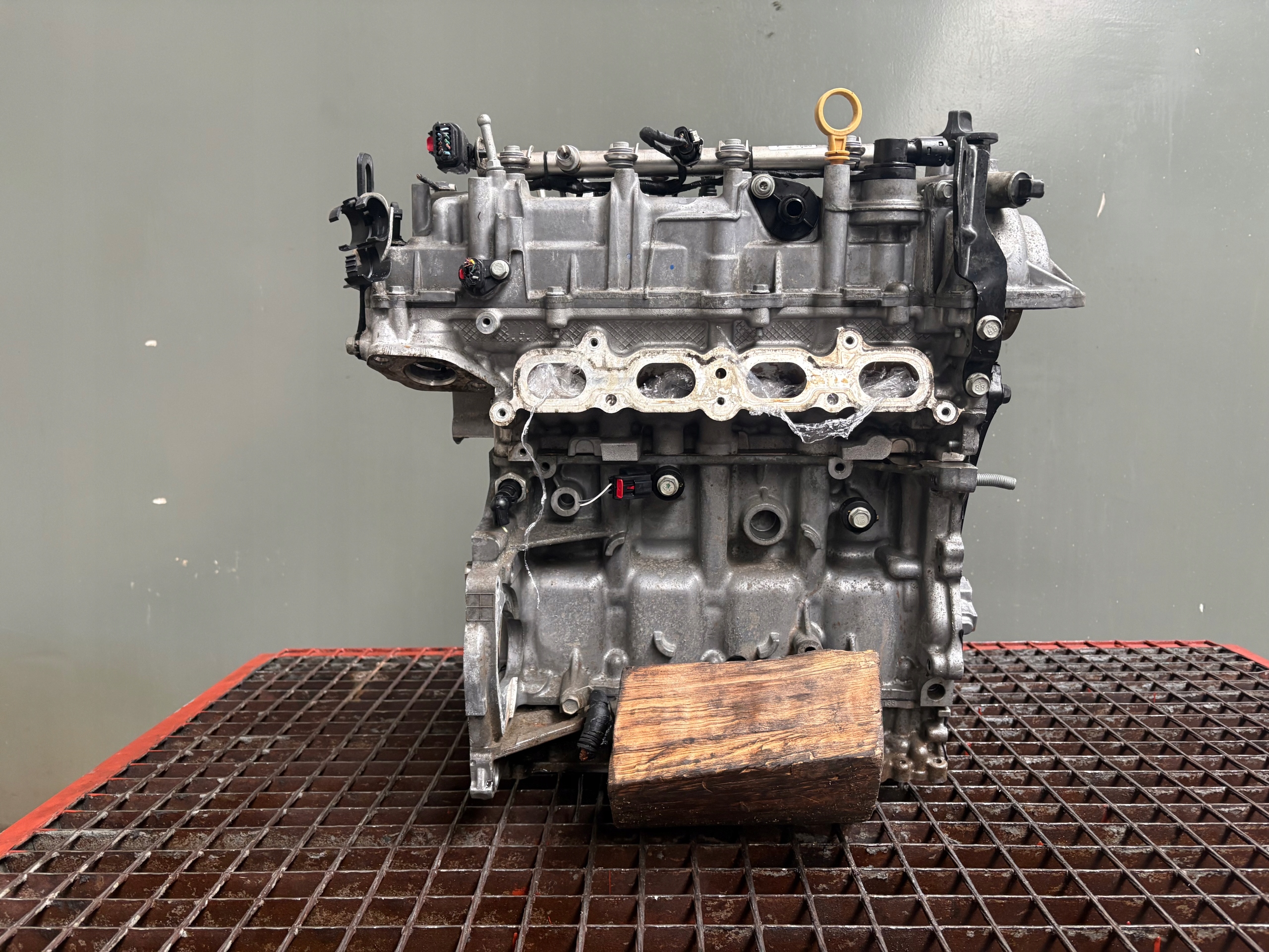 engine pillar ASTRA K 1.4 BT B14XFL D14XFL LE2 HBC CX0075 LE2 2016