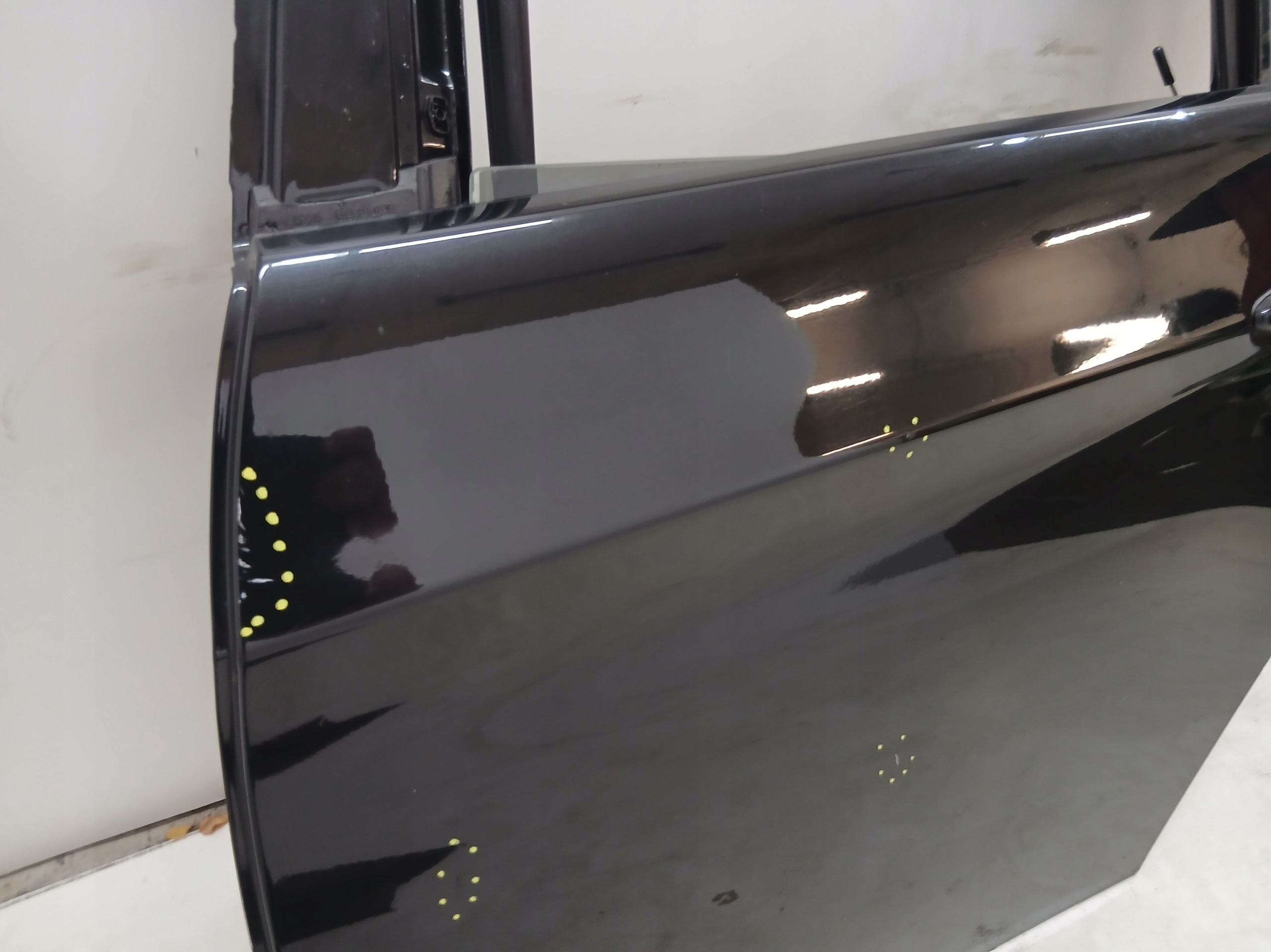 door left rear. BMW E91 475 BLACK SAPPHIRE BAV