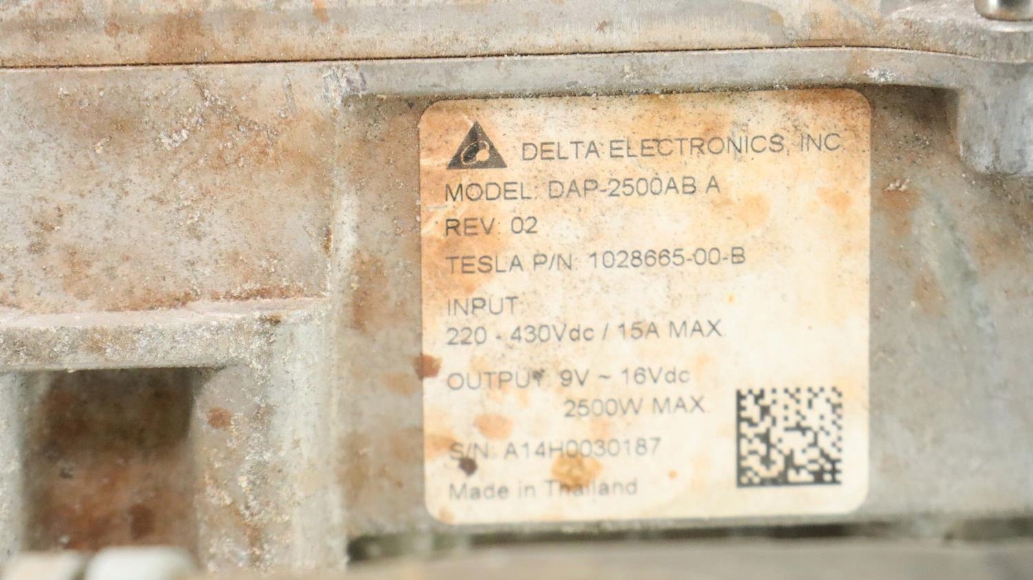 1028665-00-B - ТЕСЛА S ПРЕОБРАЗОВАТЕЛЬ НАПРЯЖЕНИЯ КОНВЕНТЕР 1028665