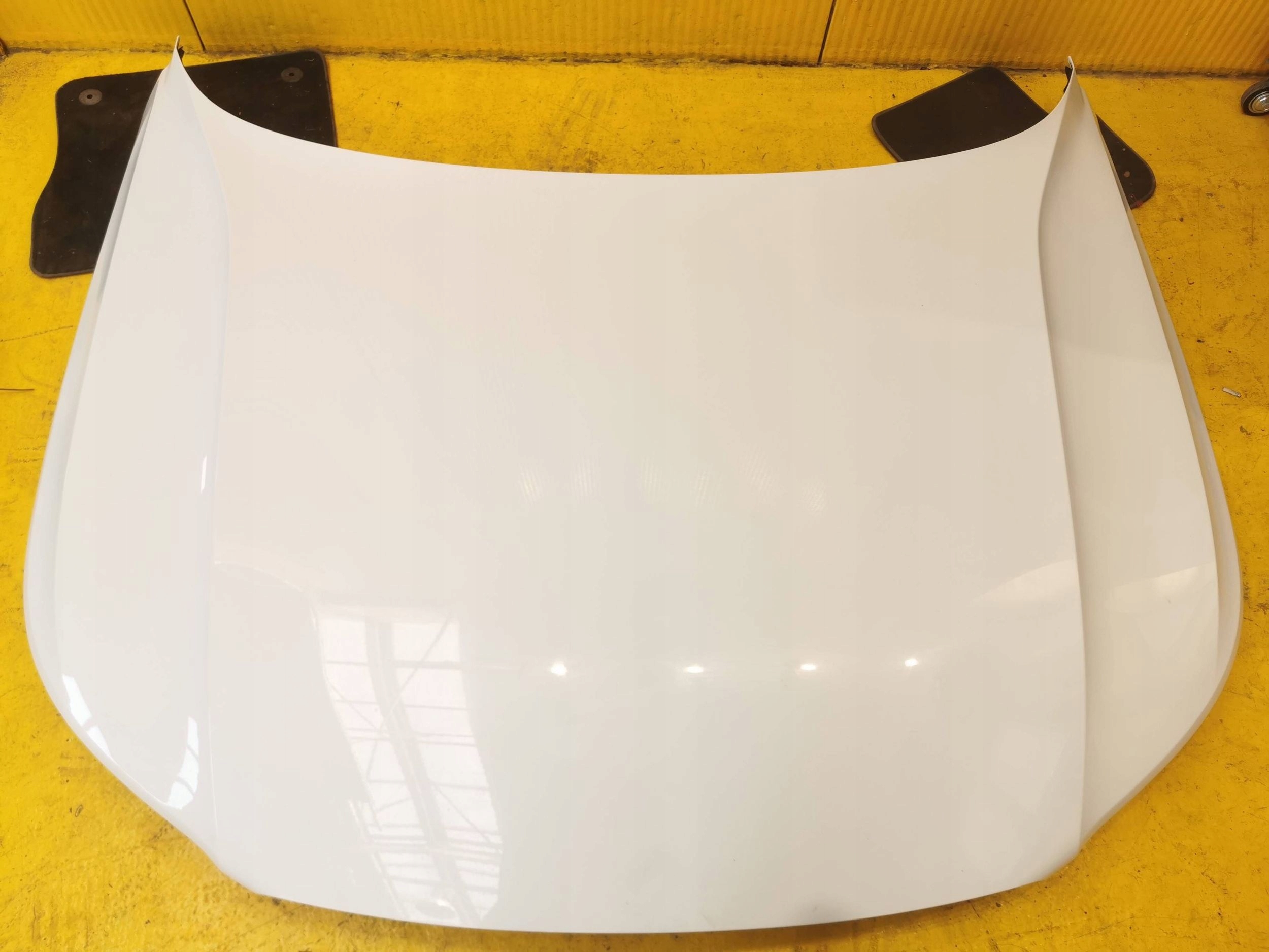 Volvo XC40 II MASKA POKRYWA SILNIKA 17r.- Numer katalogowy części MASKA