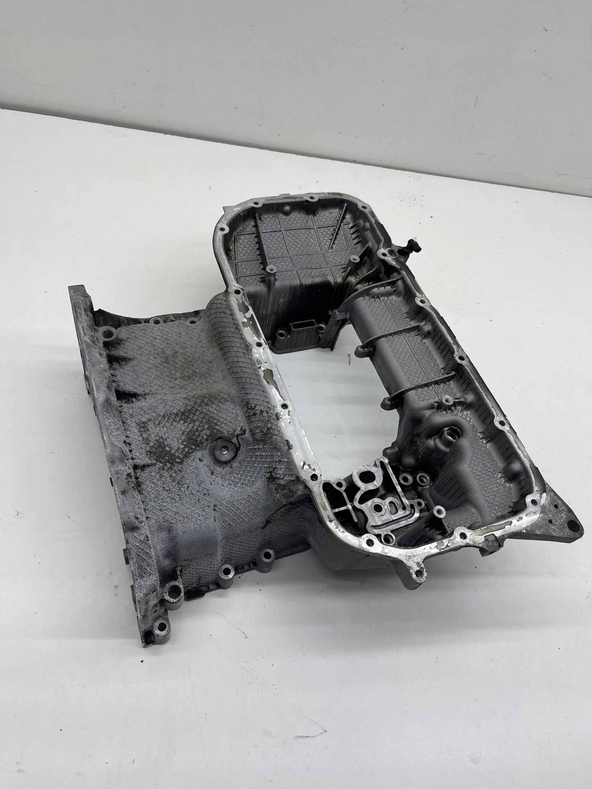 AUDI A7 A6 C7 3.0 TDI CLA superiore Coppa olio CALA SPRAWNA Originale!