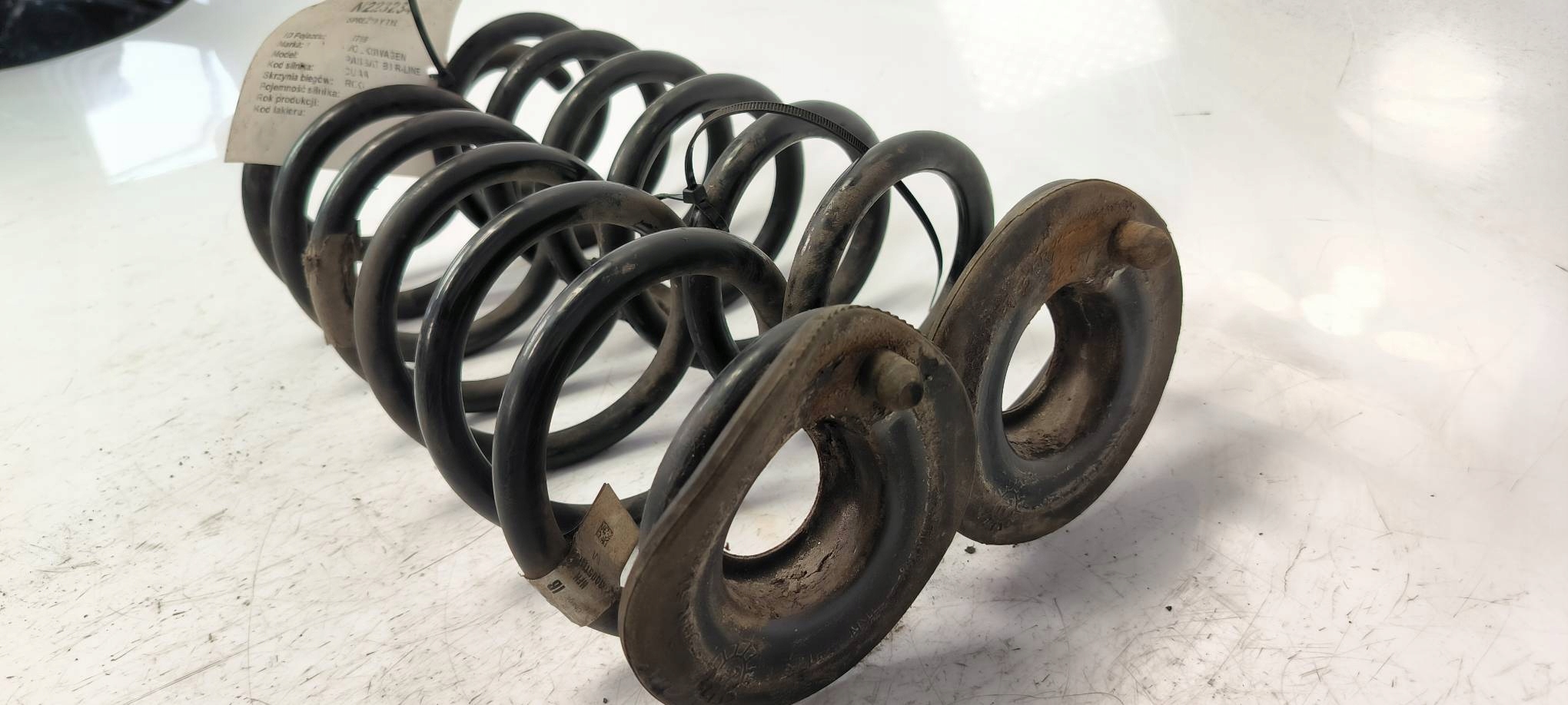 springs rear part VOLKSWAGEN PASSAT B8 R-LINE