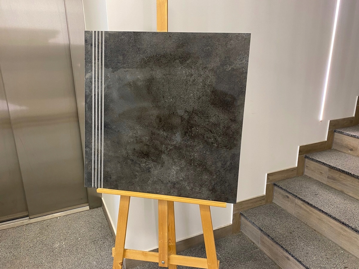 stopnice gres 60x60 grafit ryfle schody nietypowe Kod producenta Stopnica