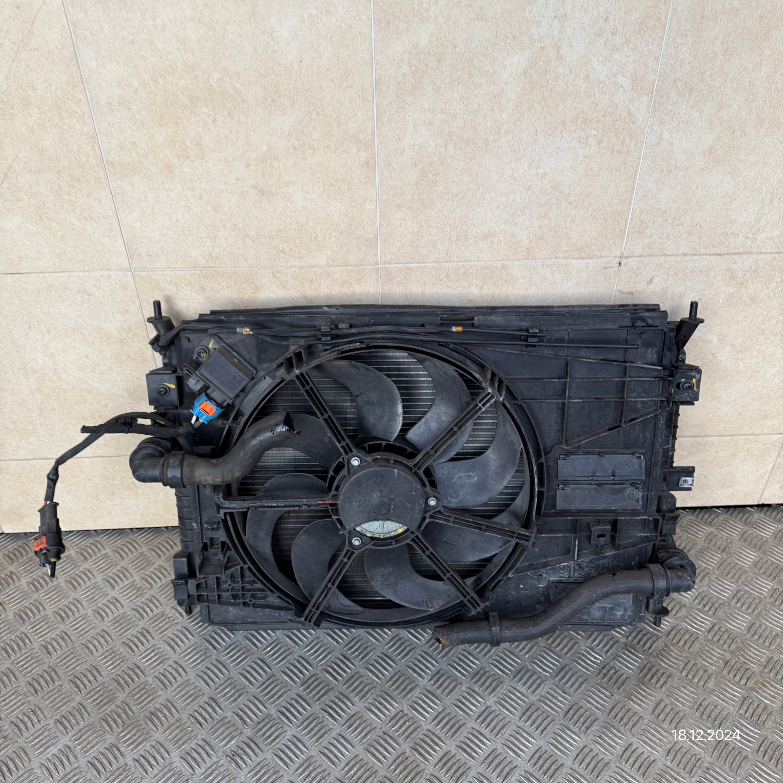 radiator PEUGEOT 5008 II 2019 ROK
