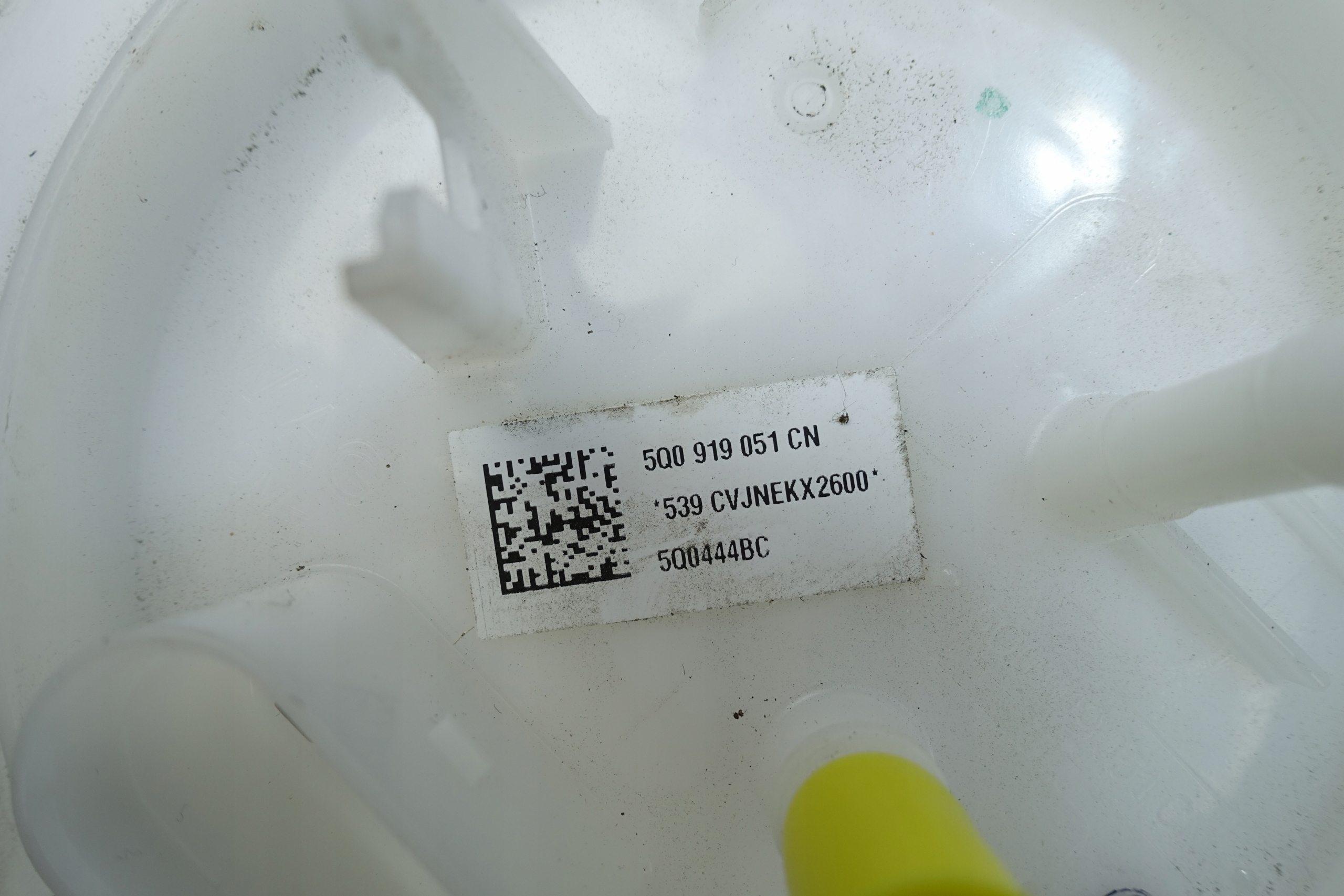 feed pump VW GOLF VIII 8 5H0 1.5 5Q0919051CN